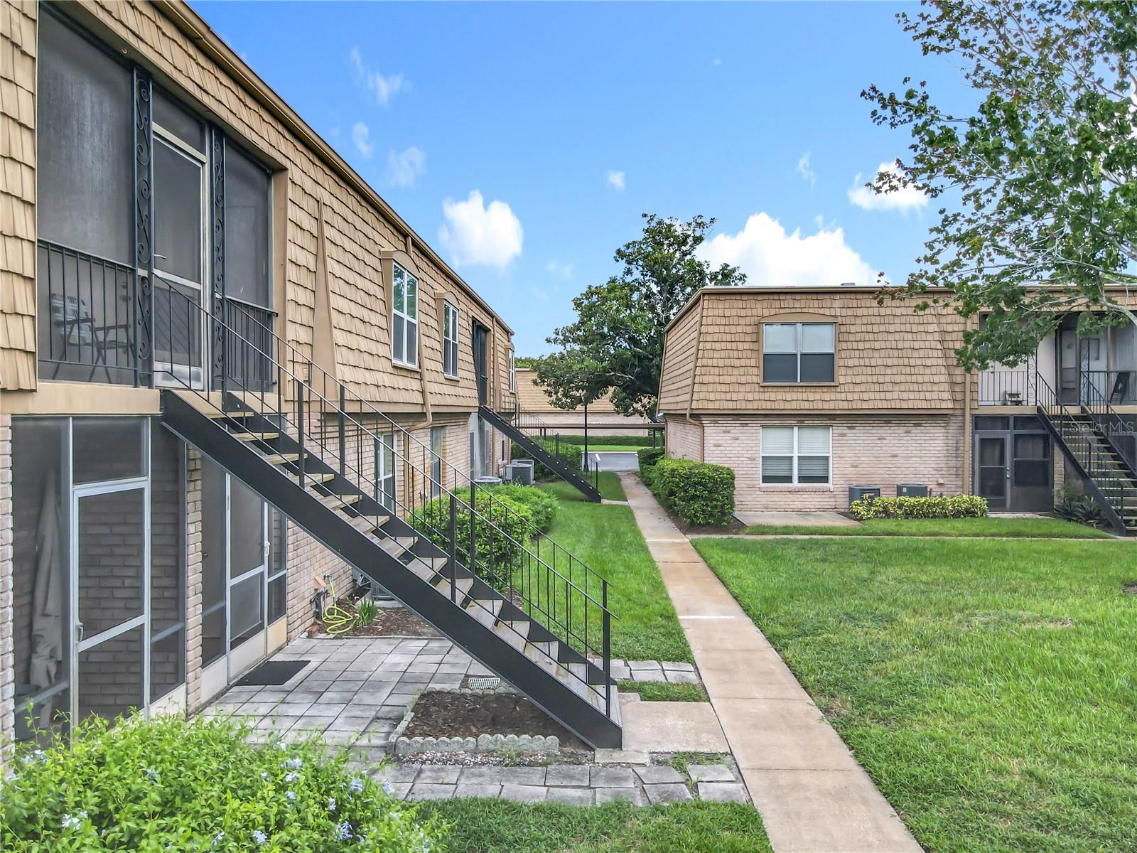 Image 21 of 24 For 200 Saint Andrews Boulevard 2206