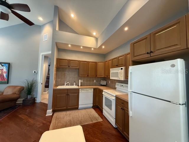 Image 11 of 16 For 1011 Indigo Drive B