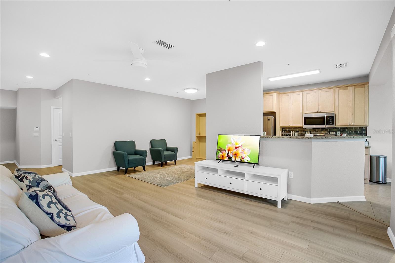 Image 3 of 16 For 1208 Bella Cara Court