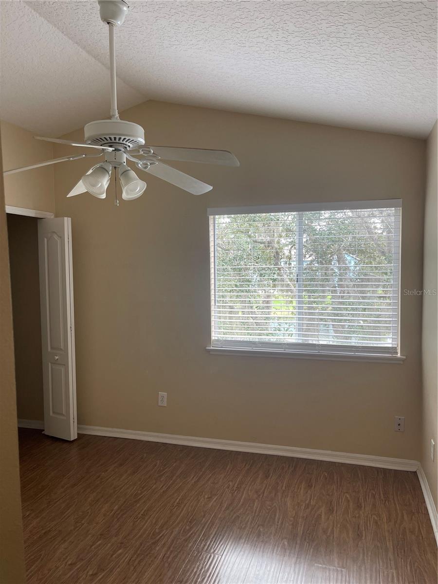 Image 13 of 17 For 313 Wilton Circle