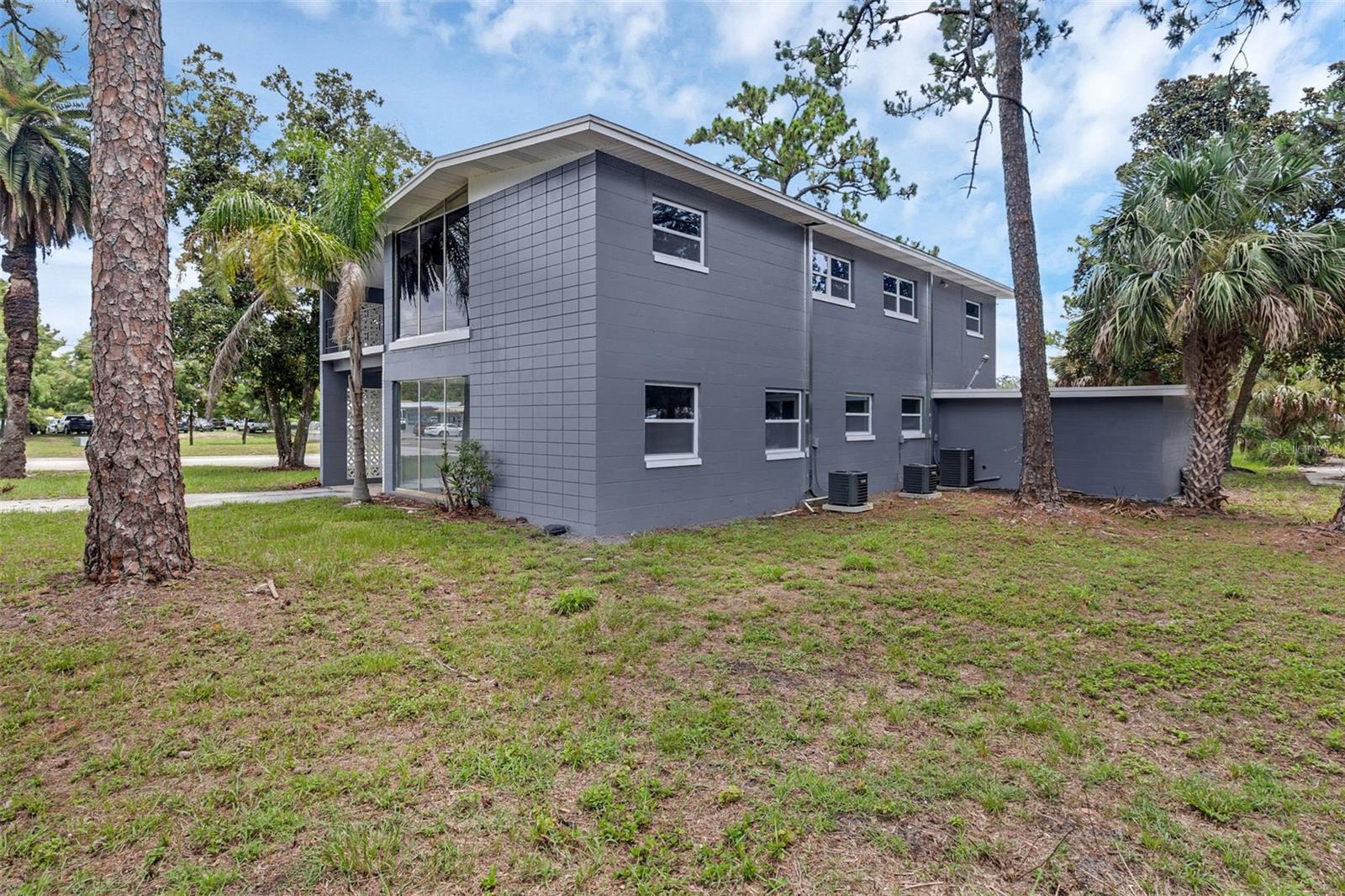 Image 22 of 22 For 315 Bayview Street A