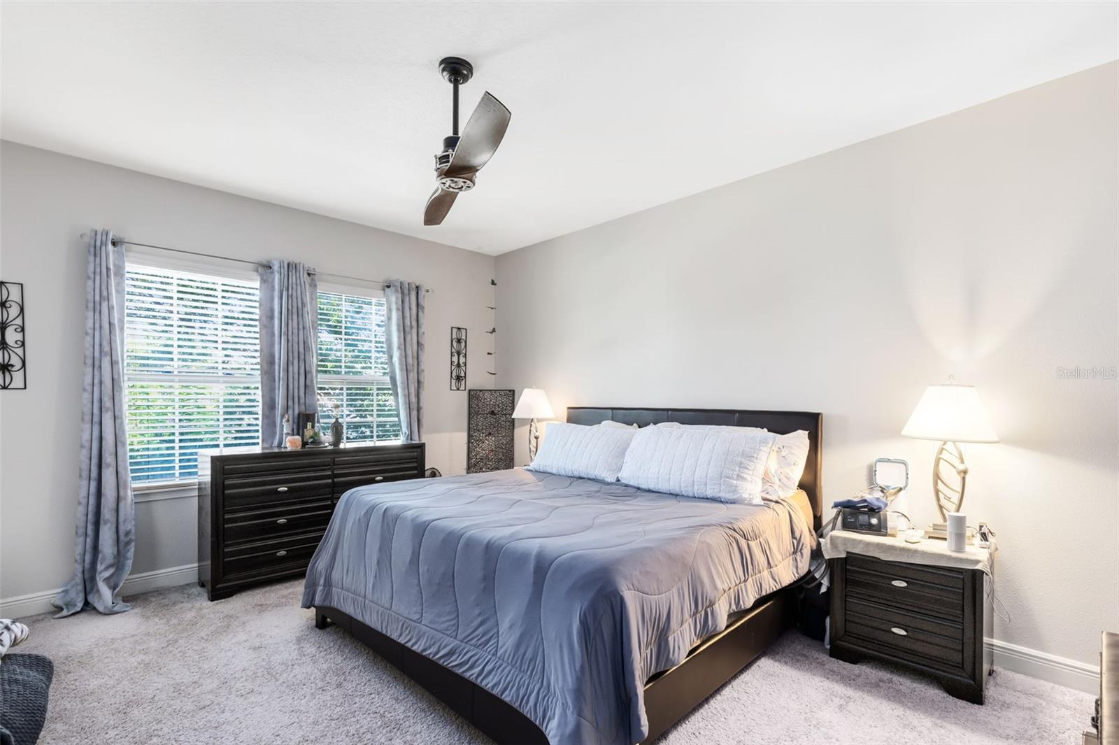 Image 9 of 43 For 15458 Honeybell Drive