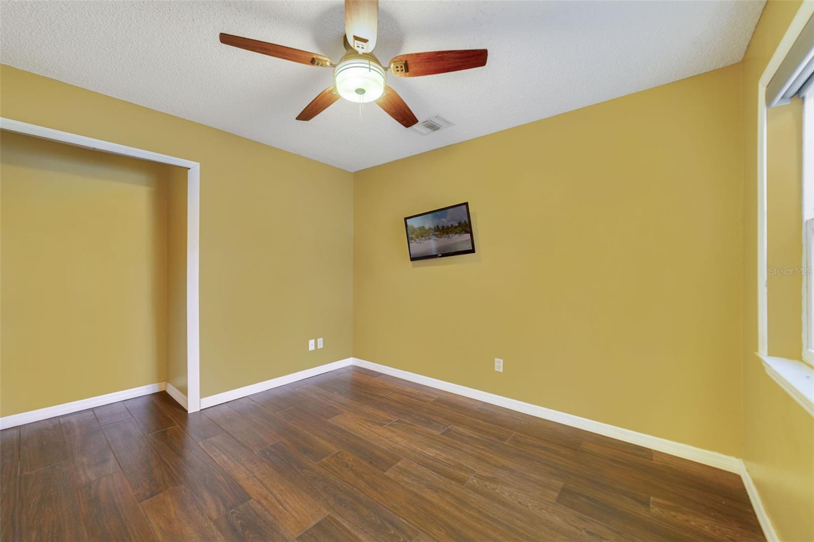 Image 17 of 20 For 13909 Ginger Creek Boulevard