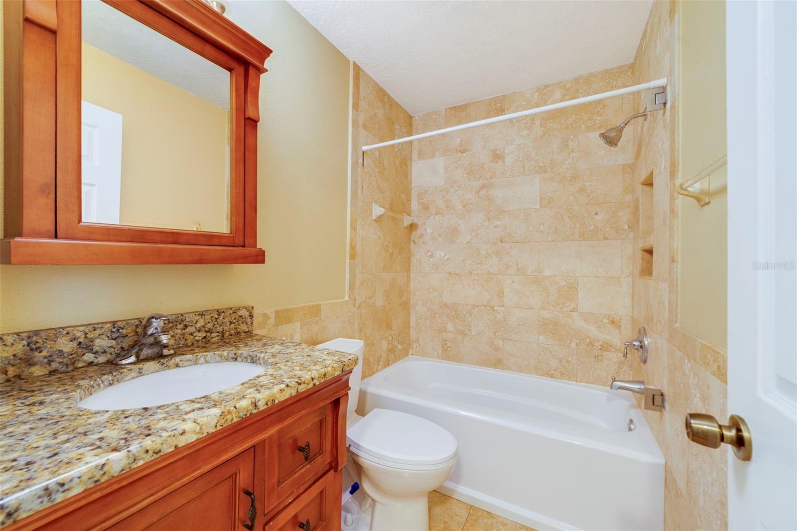 Image 8 of 20 For 13909 Ginger Creek Boulevard