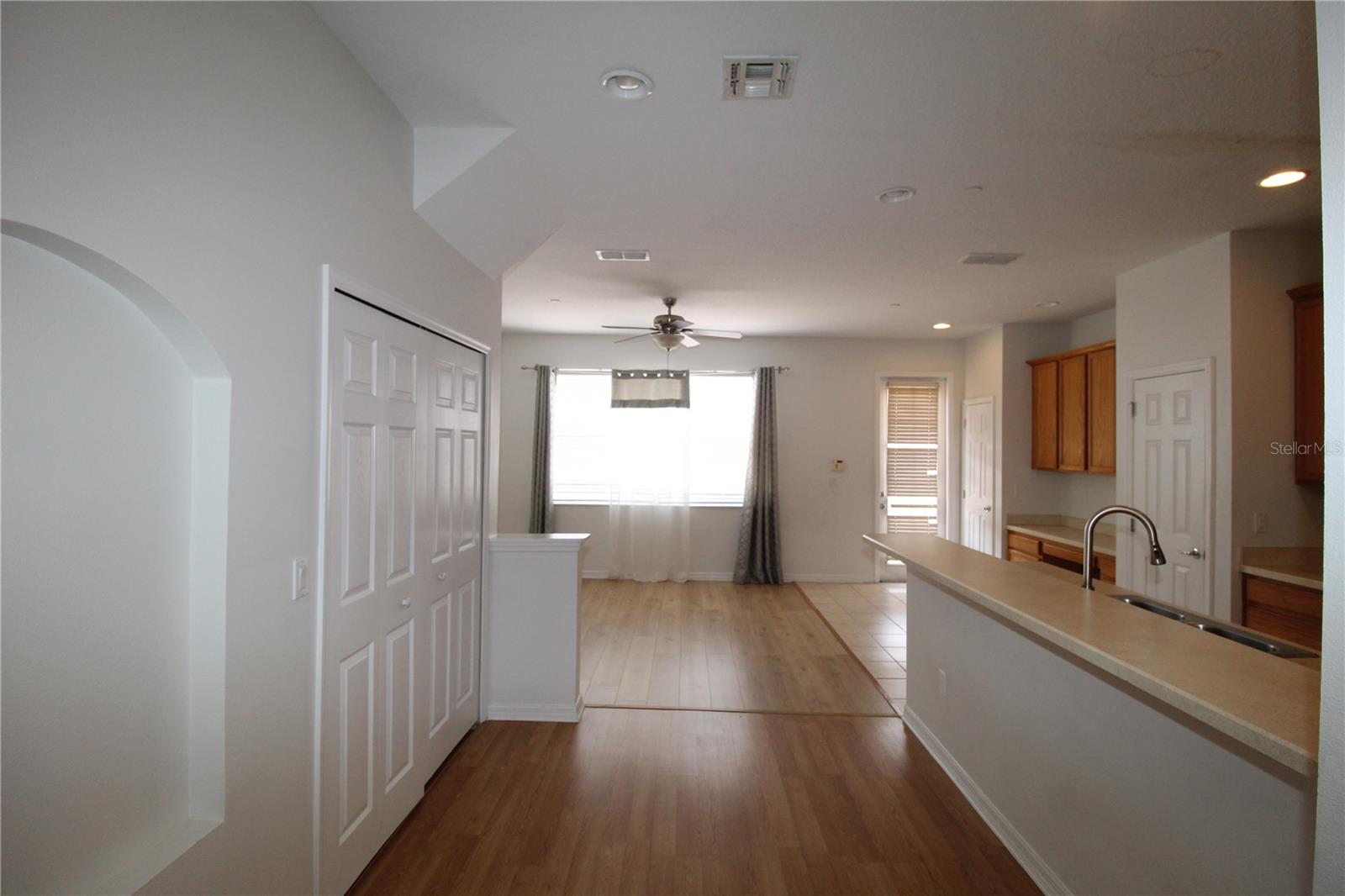 Image 4 of 15 For 9252 Cardinal Meadow Trail