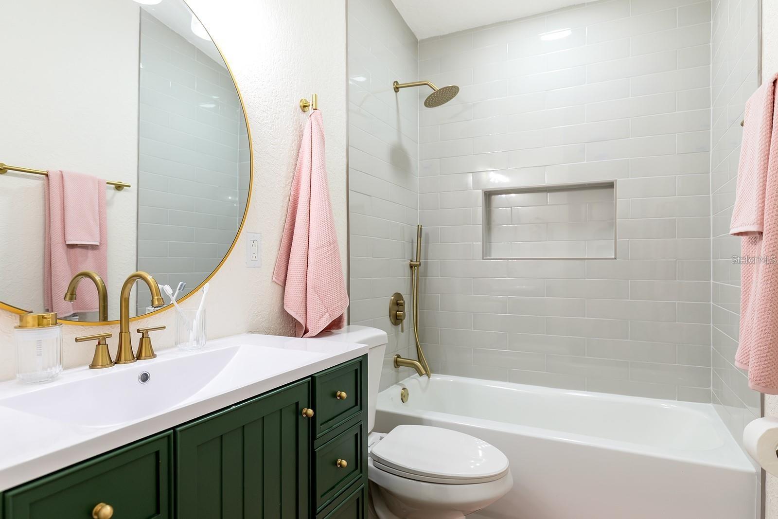 Image 16 of 23 For 2637 Florence Street
