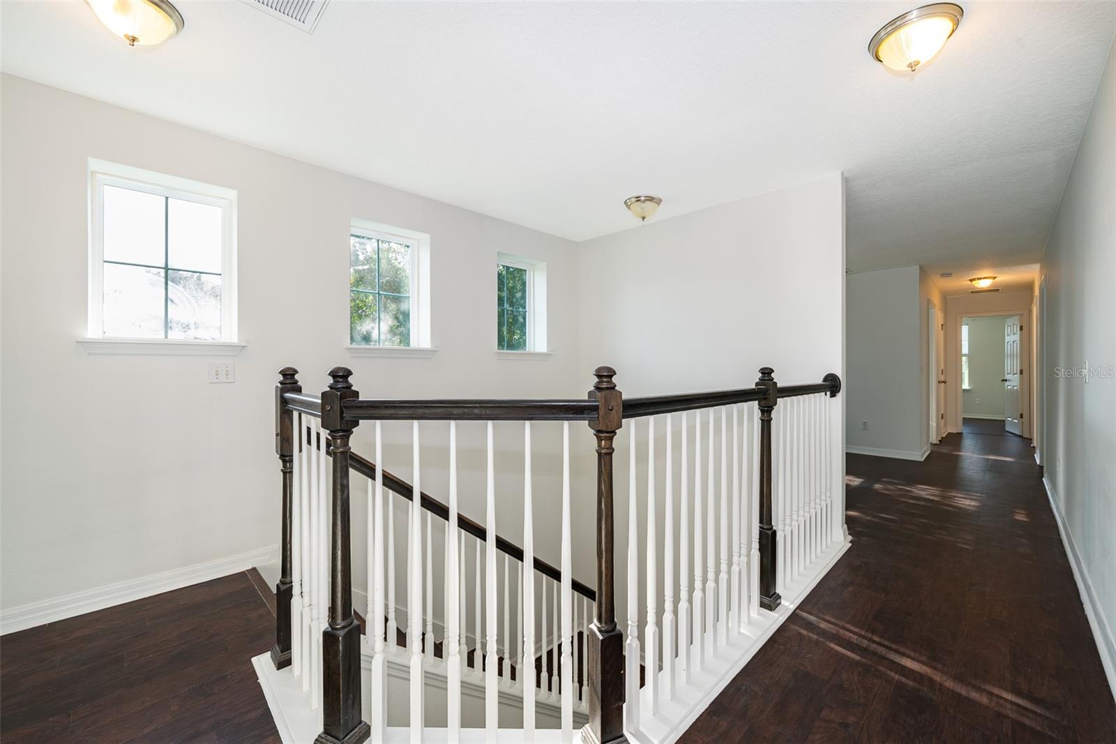 Image 16 of 31 For 963 Ginnie Way