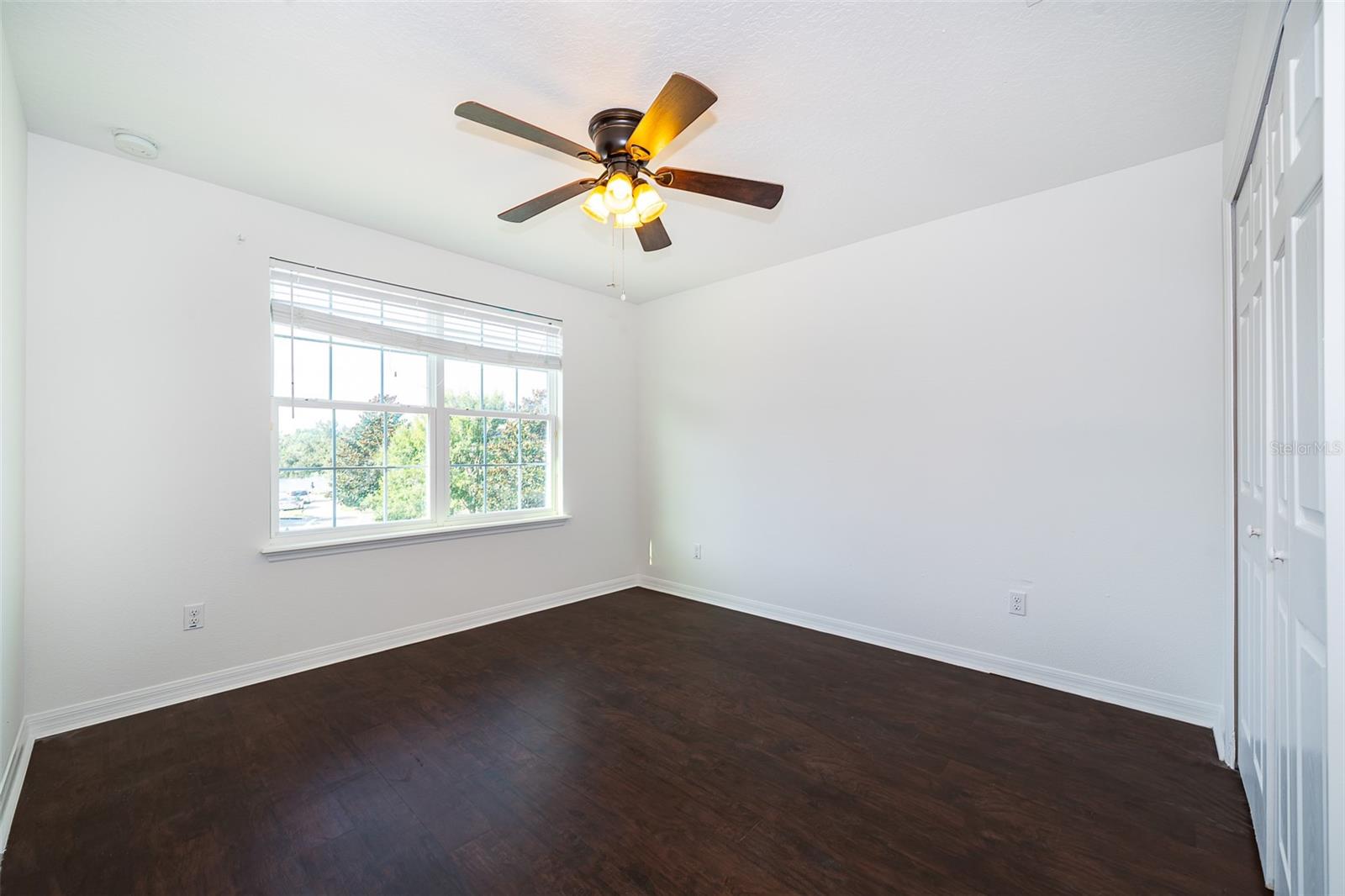 Image 25 of 31 For 963 Ginnie Way