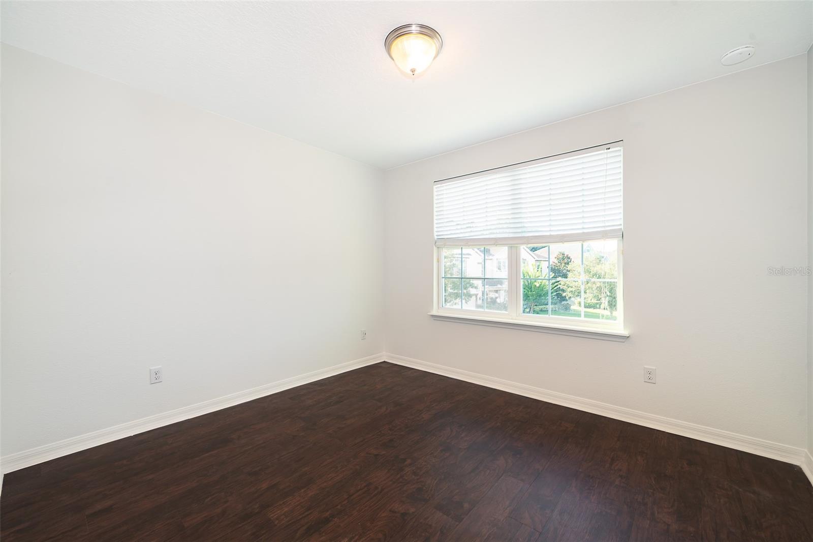 Image 26 of 31 For 963 Ginnie Way