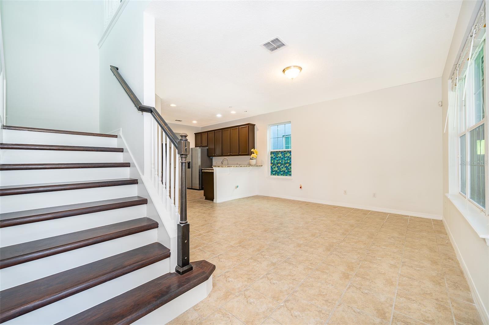 Image 8 of 31 For 963 Ginnie Way
