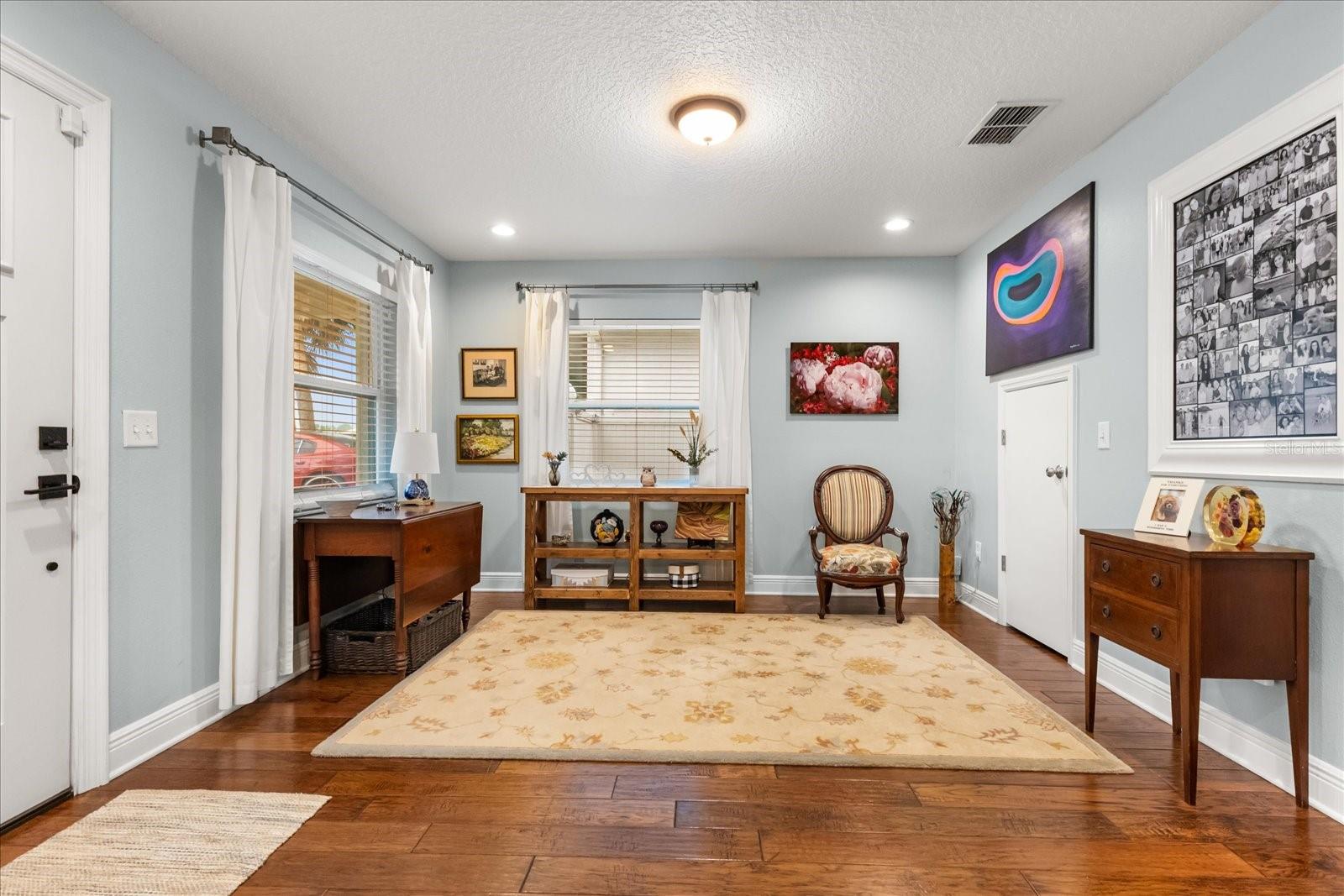 Image 2 of 40 For 6963 Manhattan Avenue