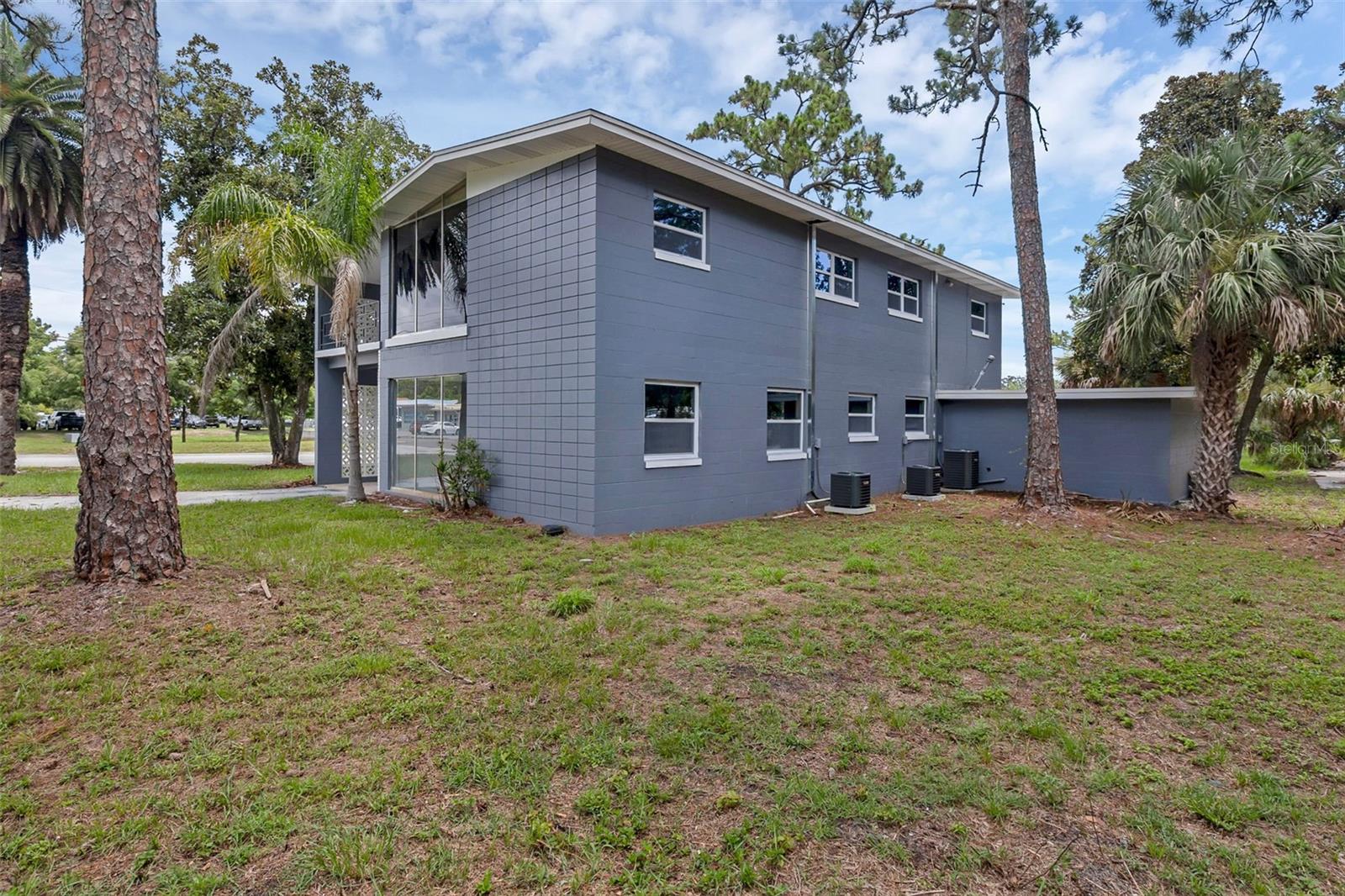 Image 22 of 22 For 315 Bayview Street B