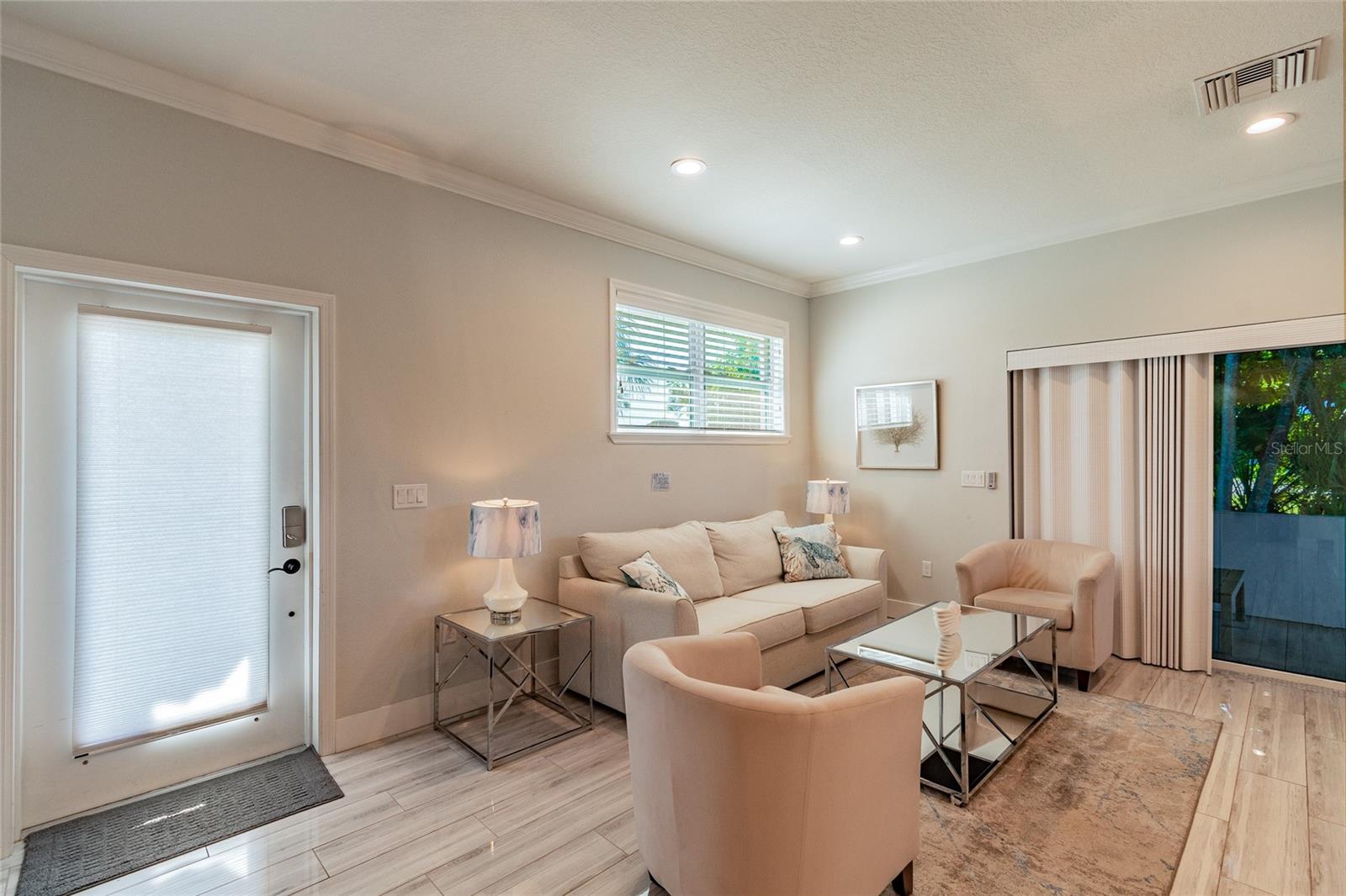 Image 11 of 36 For 804 75th Street W