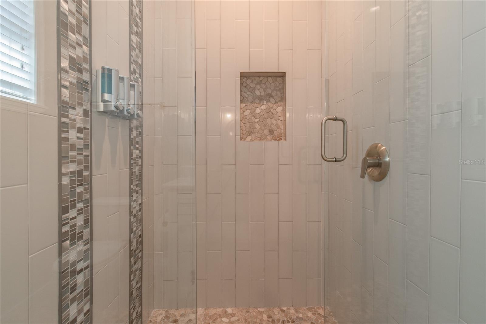 Image 17 of 36 For 804 75th Street W