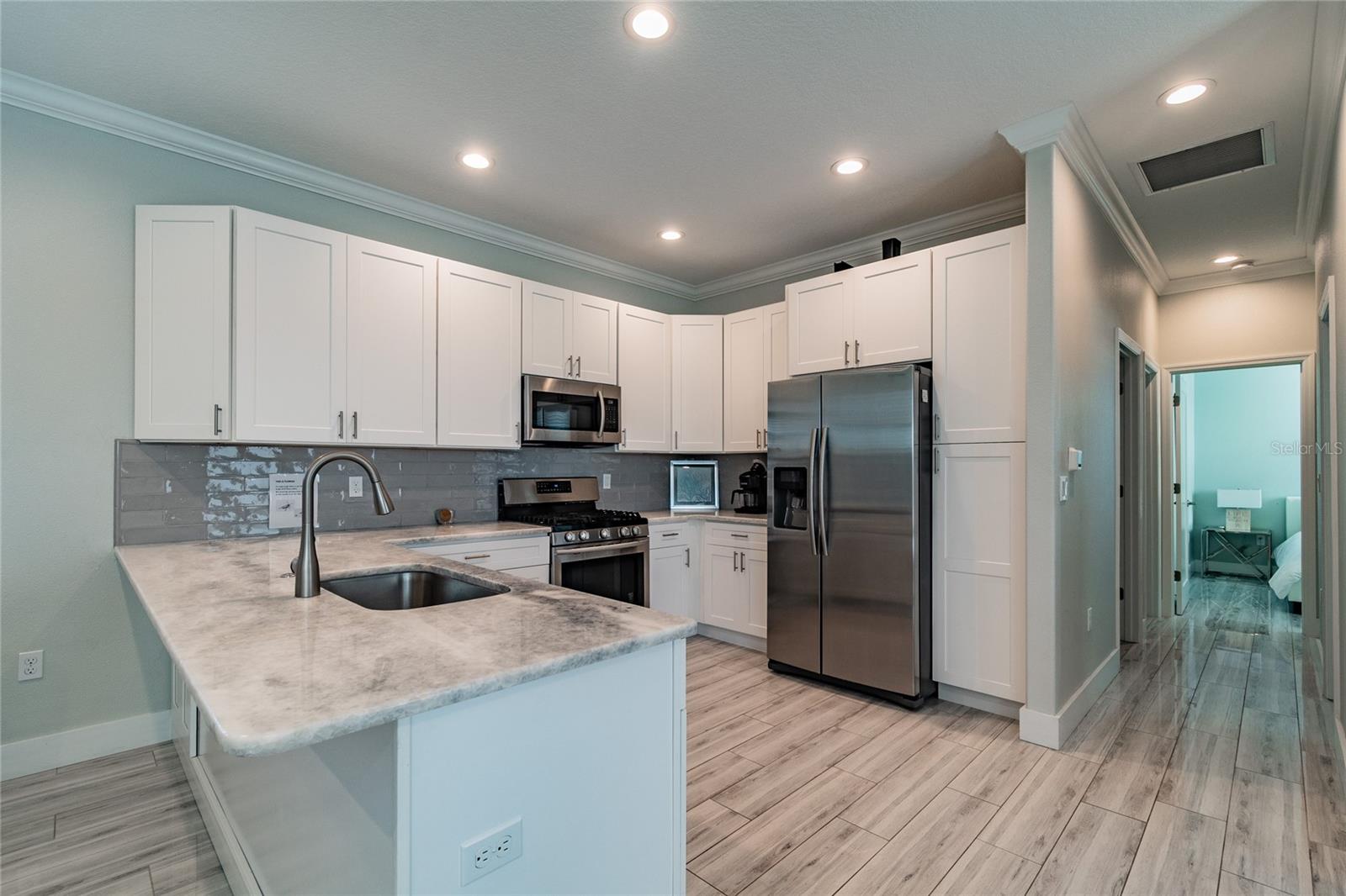 Image 4 of 36 For 804 75th Street W