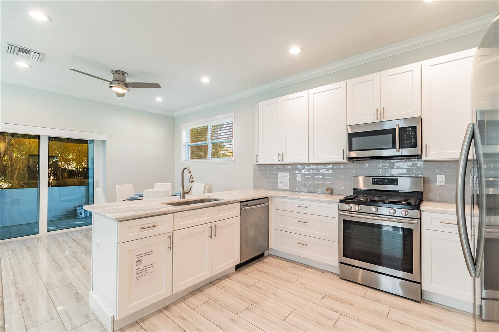 Image 5 of 36 For 804 75th Street W