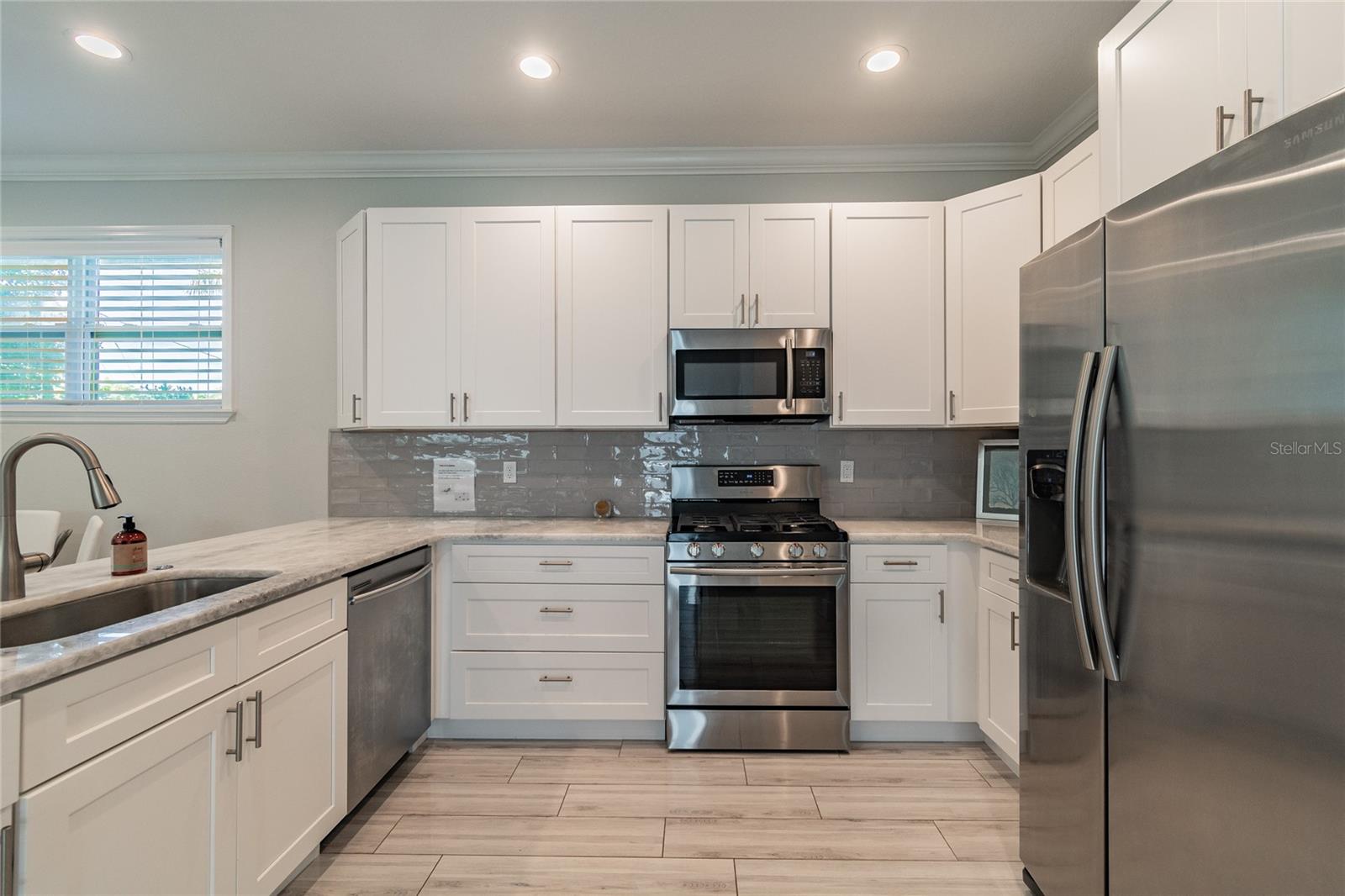 Image 6 of 36 For 804 75th Street W