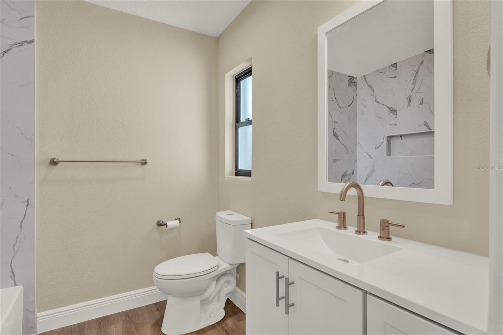 Image 14 of 17 For 3306 Ellen Drive