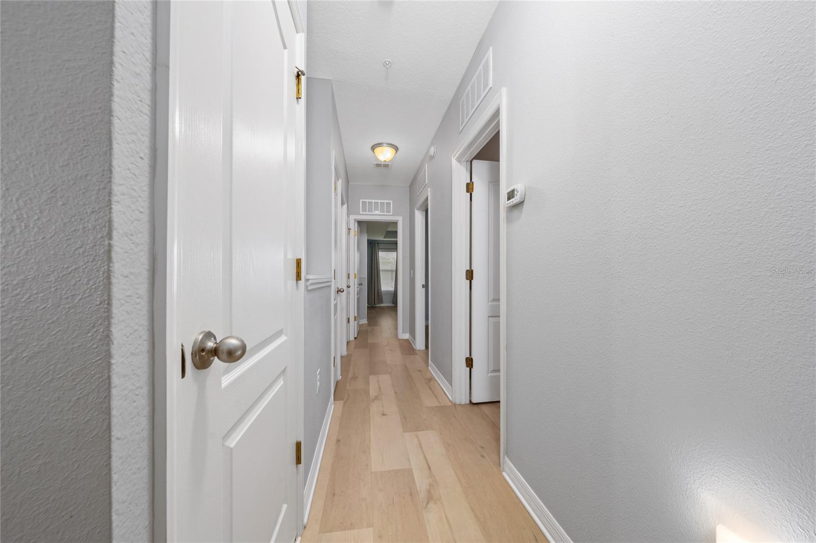 Image 19 of 35 For 6522 Goldenrod Road 60c