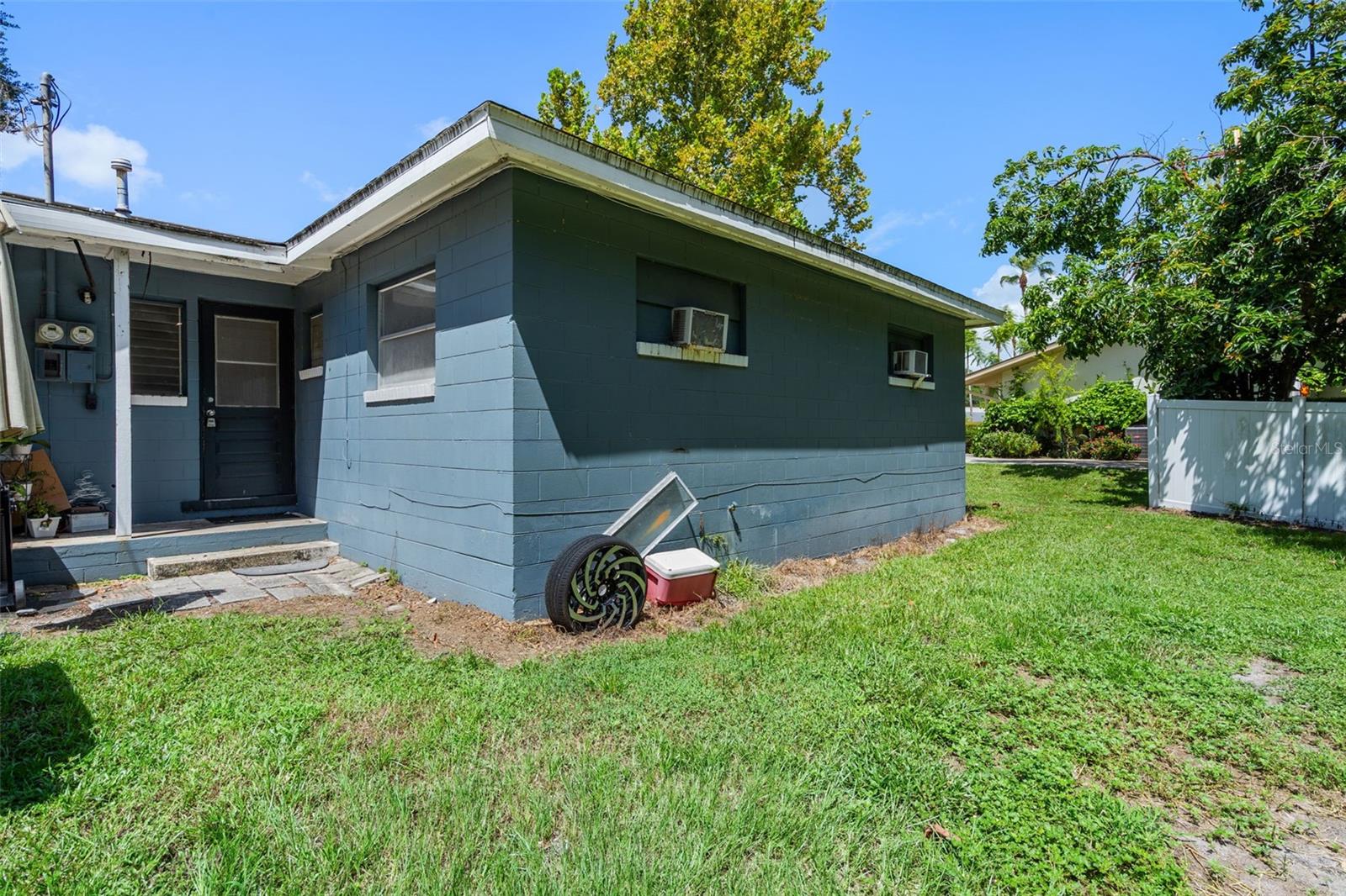 Image 16 of 16 For 1220 Sunshine Avenue