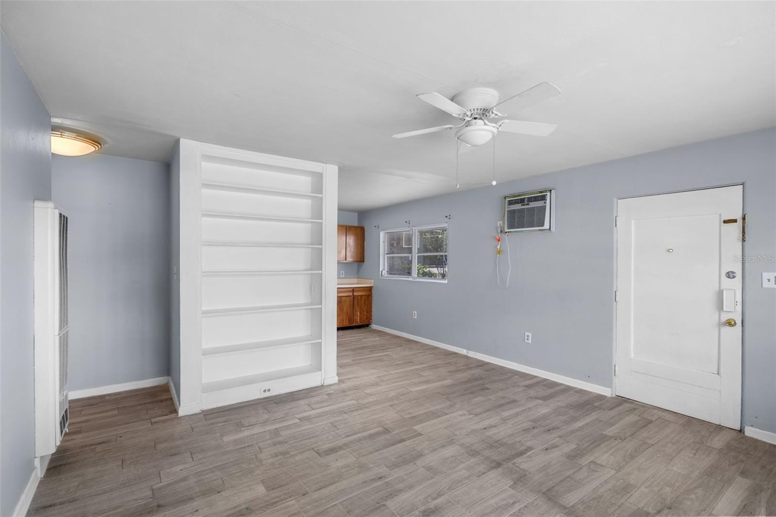 Image 4 of 16 For 1220 Sunshine Avenue
