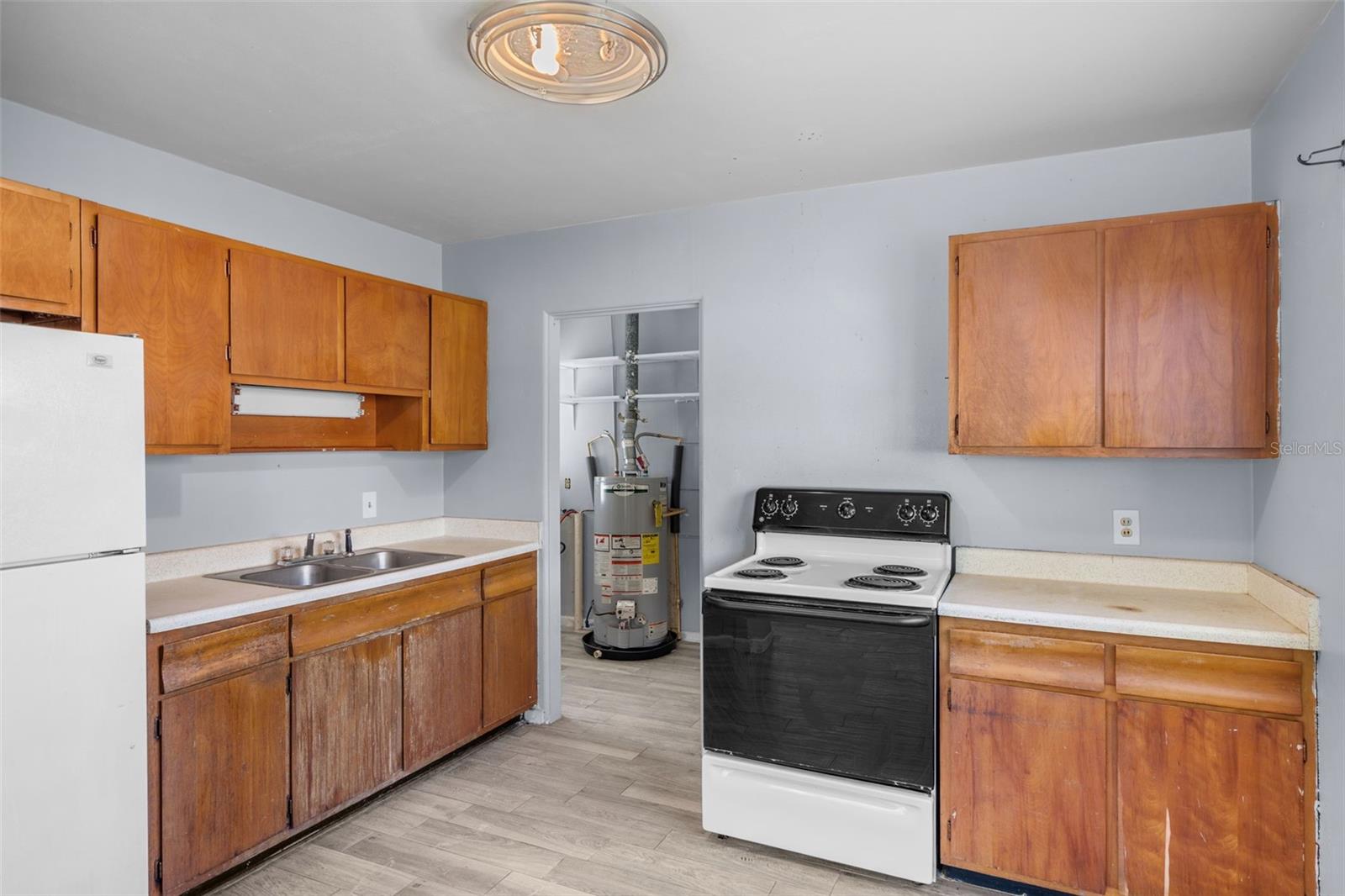 Image 8 of 16 For 1220 Sunshine Avenue