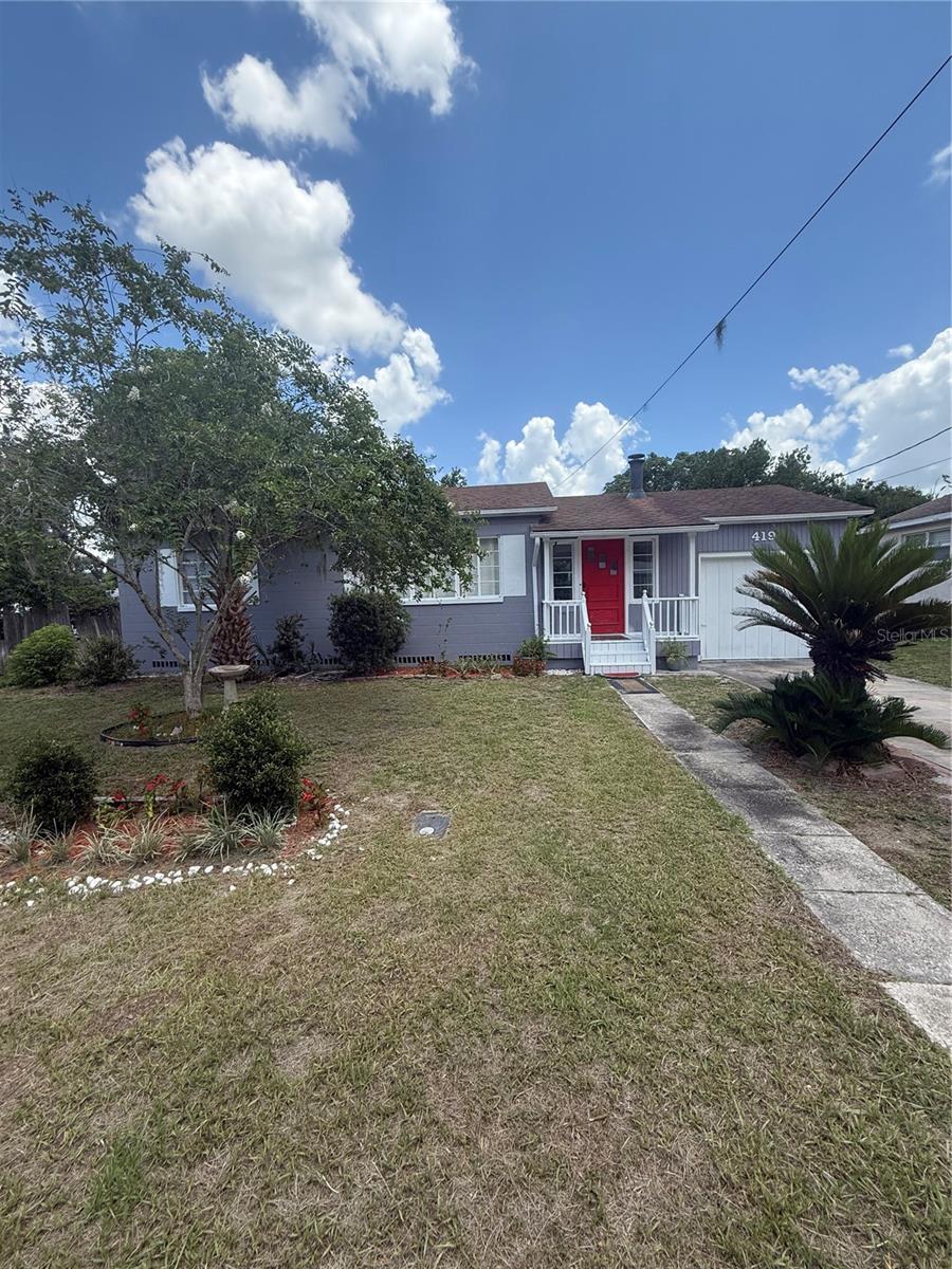 Image 4 of 23 For 419 Frankfort Avenue