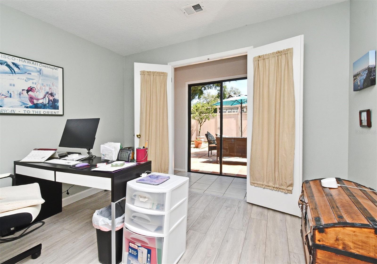 Image 30 of 37 For 357 Shadowbay Boulevard