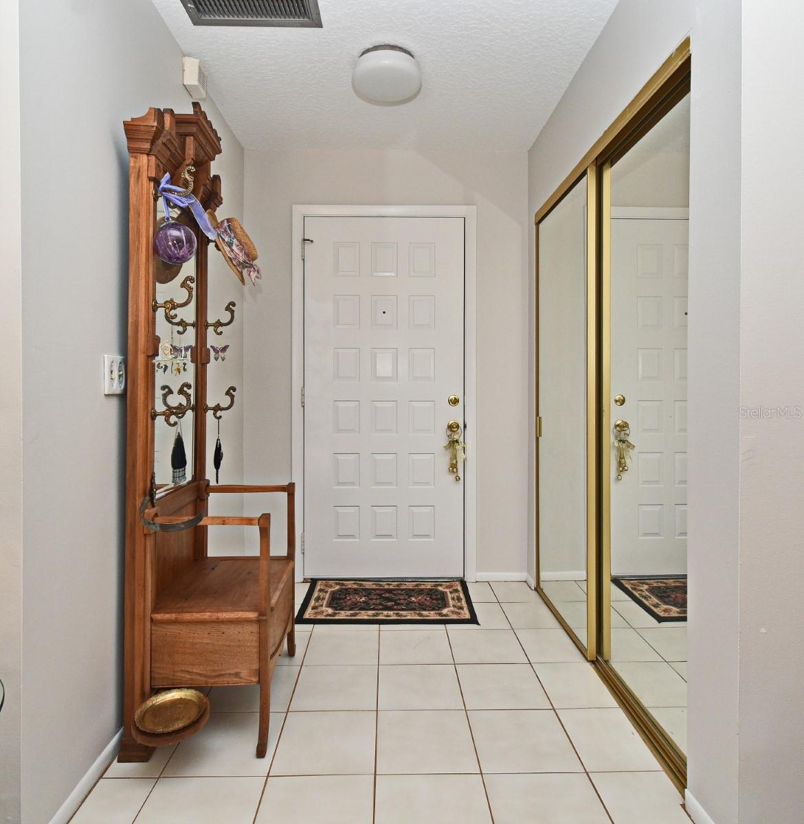 Image 5 of 37 For 357 Shadowbay Boulevard