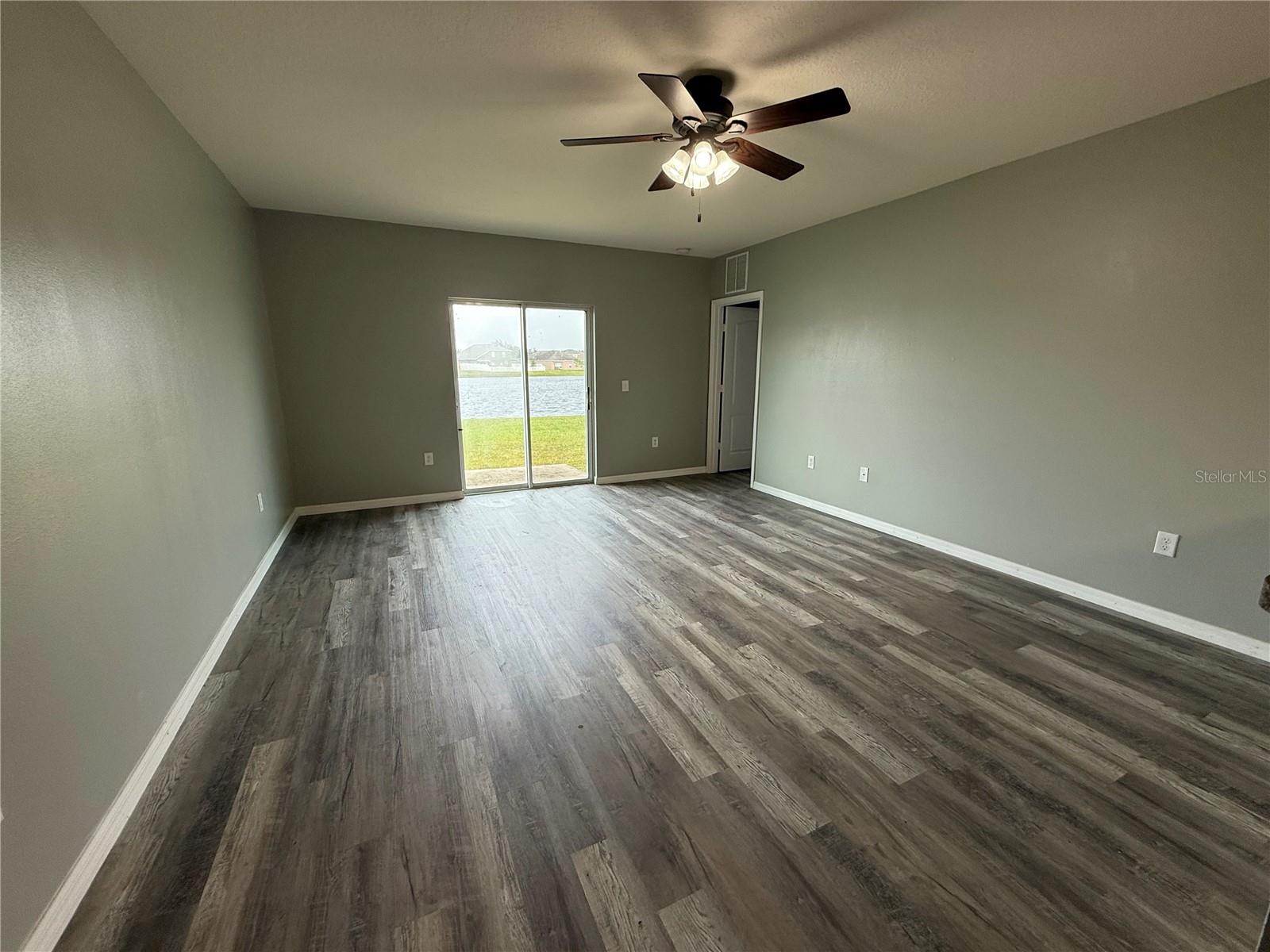 Image 11 of 33 For 3089 Dasha Palm Drive