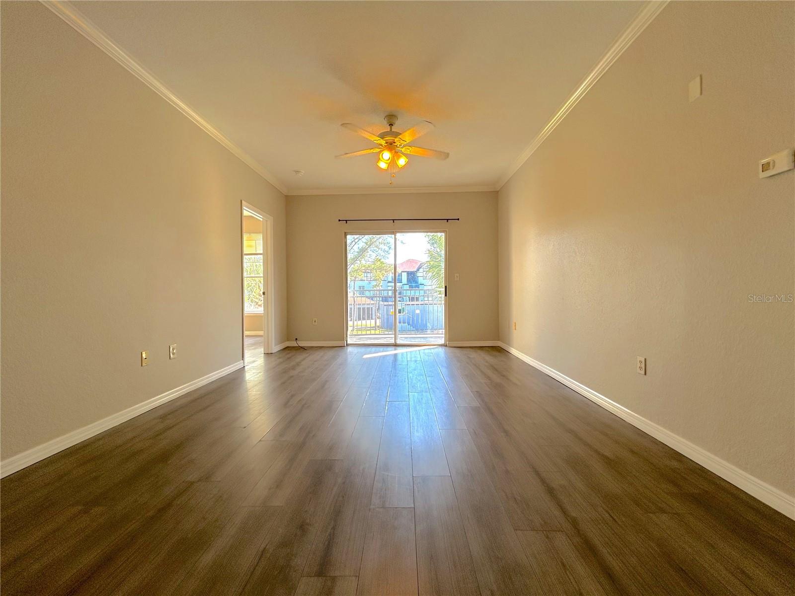 Image 6 of 31 For 3700 Castle Pines Lane 4024