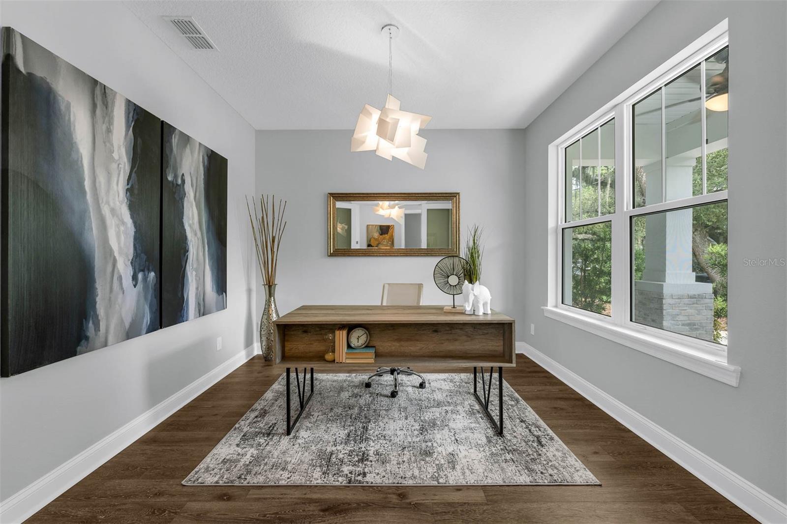 Image 10 of 61 For 1808 Oregon Street
