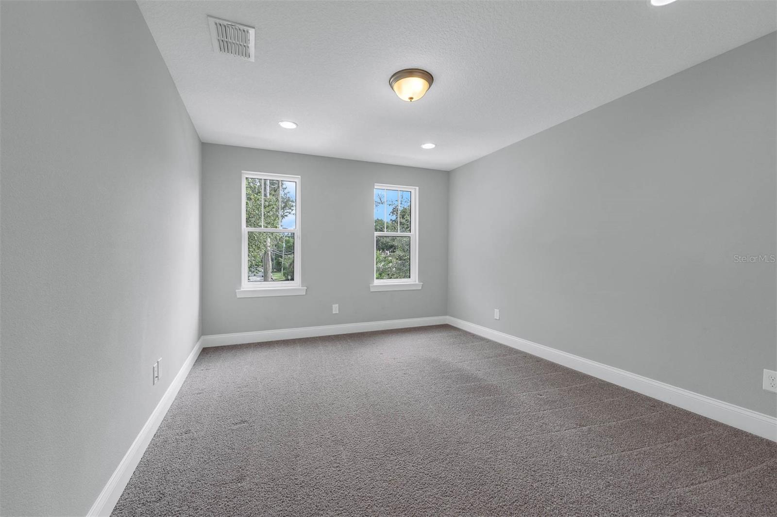 Image 40 of 61 For 1808 Oregon Street
