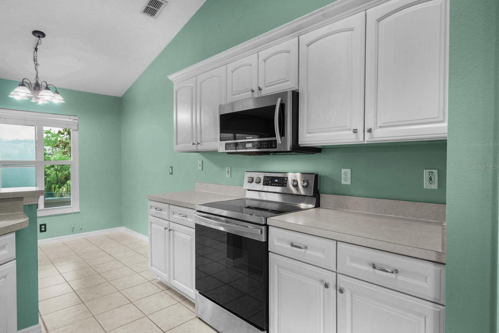 Image 15 of 58 For 226 Carlyle Street
