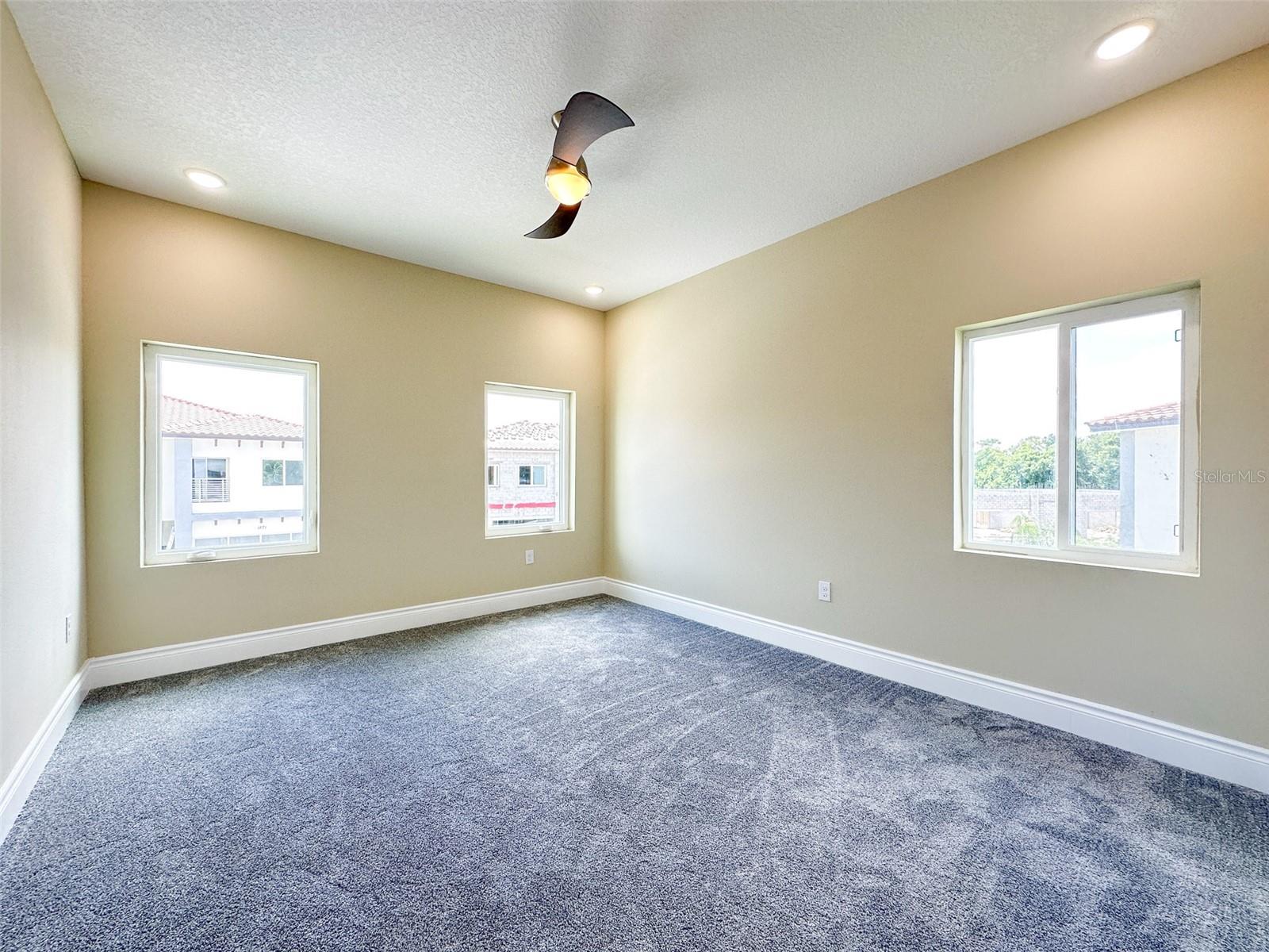 Image 30 of 43 For 1866 Brentwood Court