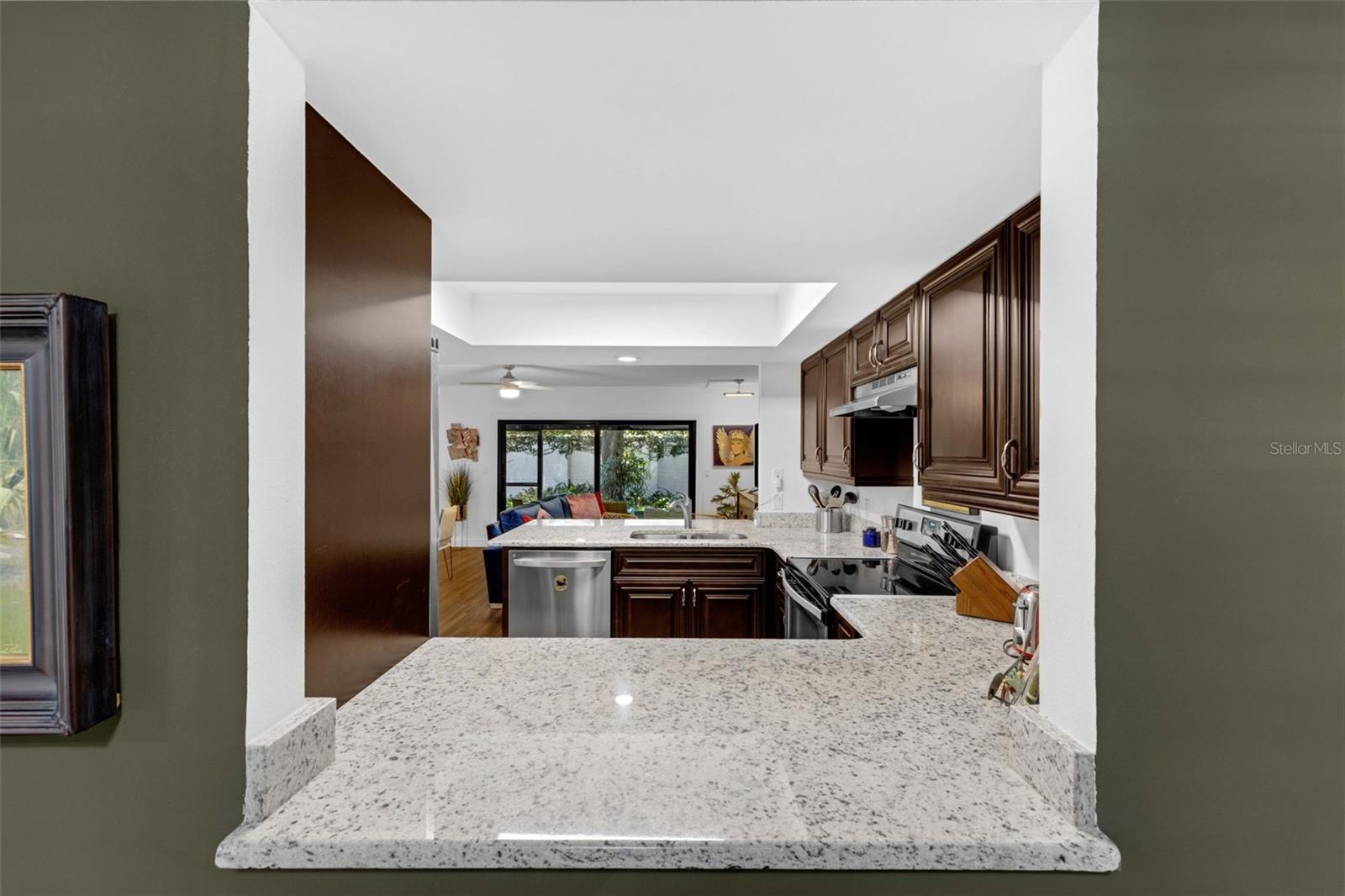 Image 11 of 54 For 130 Killarney Bay Court 5-3