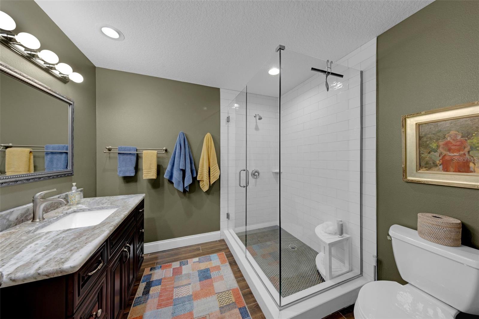 Image 18 of 54 For 130 Killarney Bay Court 5-3
