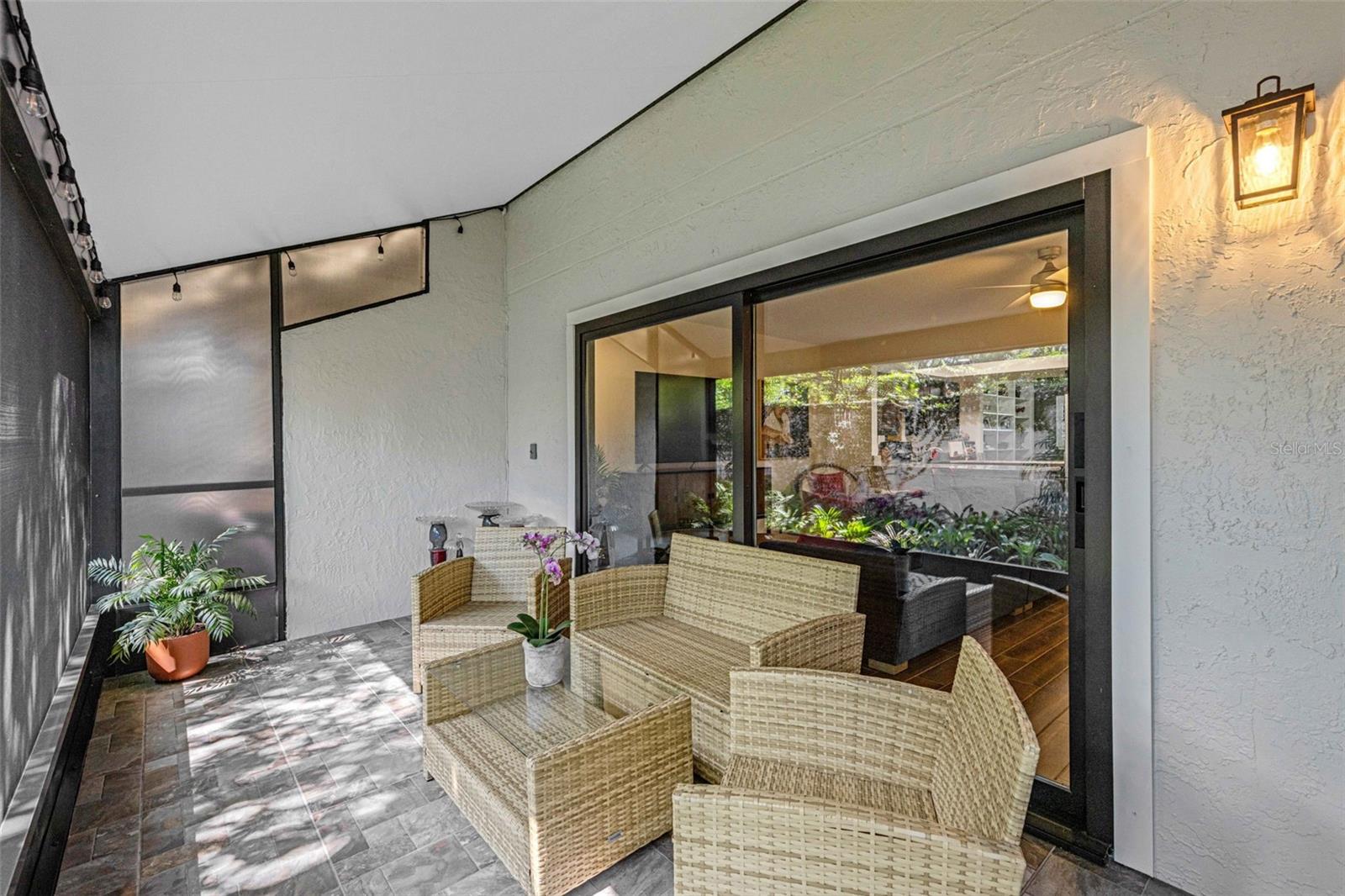 Image 30 of 54 For 130 Killarney Bay Court 5-3