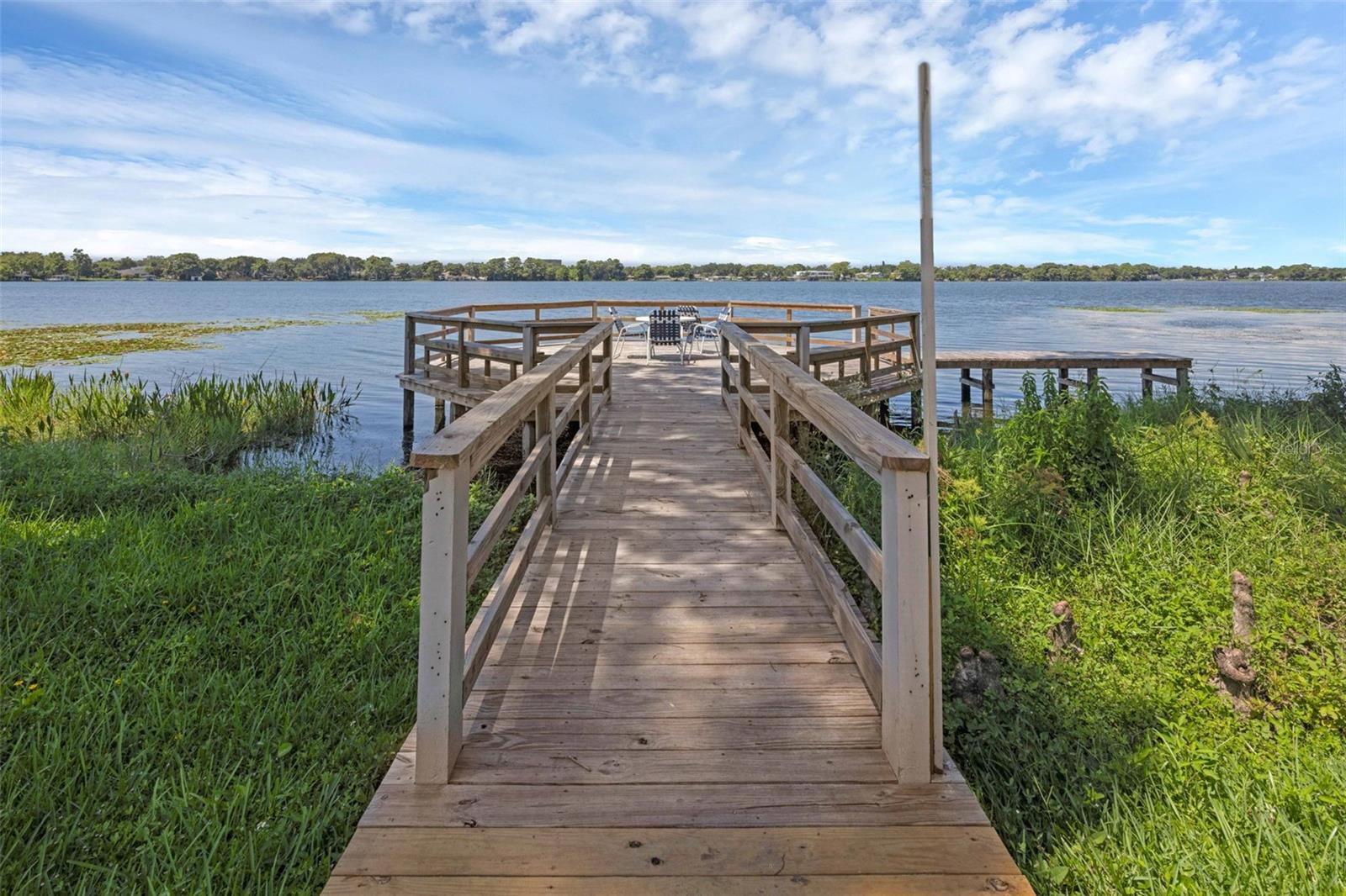 Image 40 of 54 For 130 Killarney Bay Court 5-3