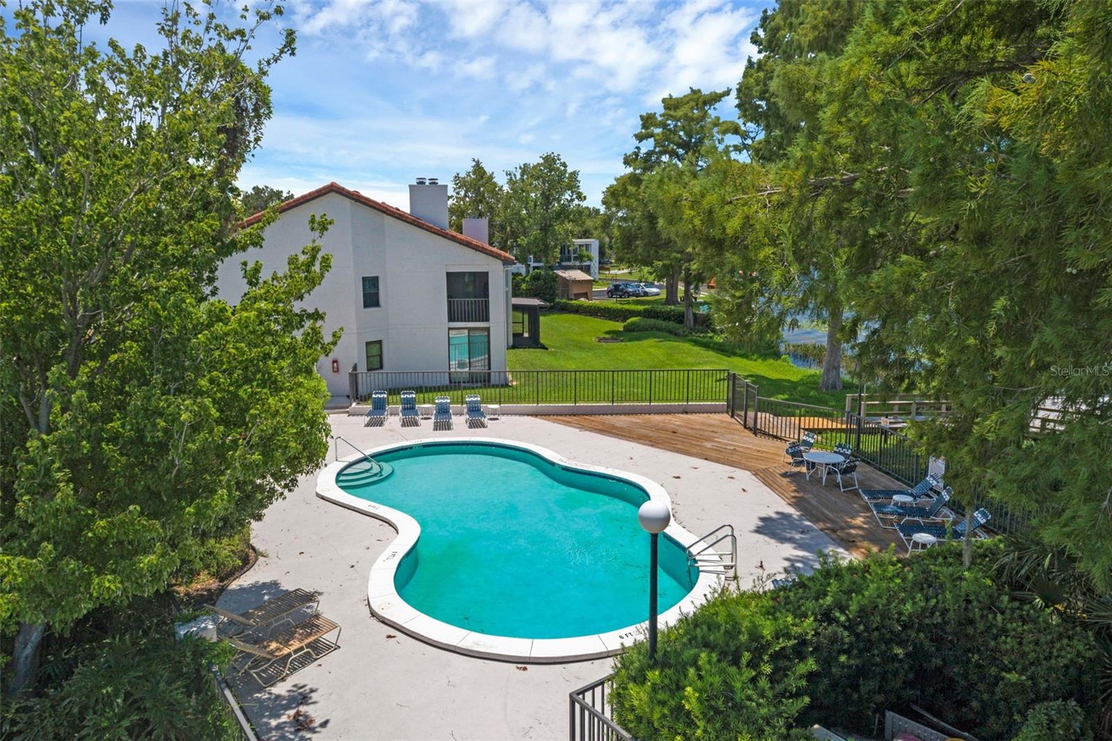 Image 44 of 54 For 130 Killarney Bay Court 5-3