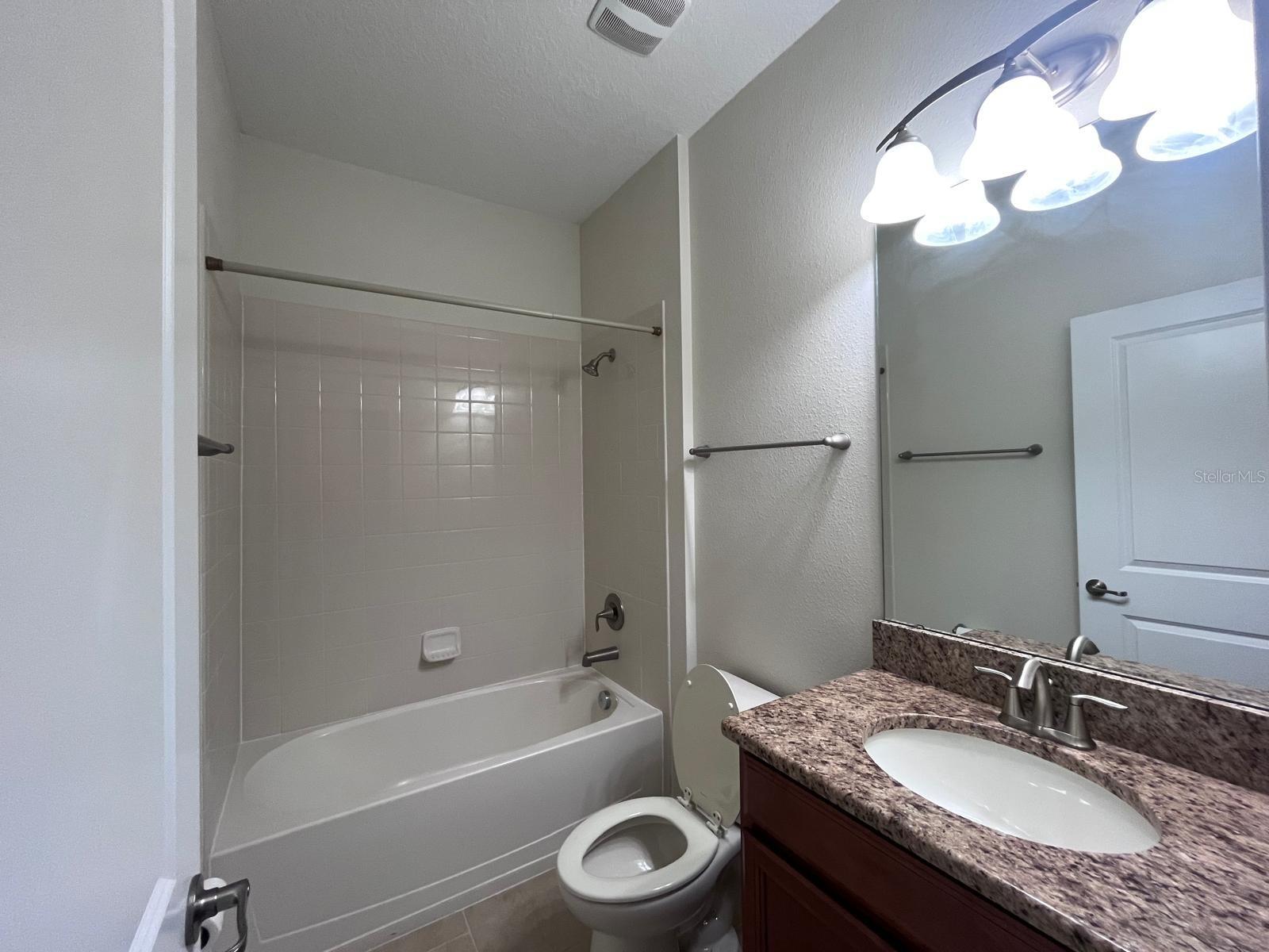 Image 32 of 35 For 1401 Clubman Drive