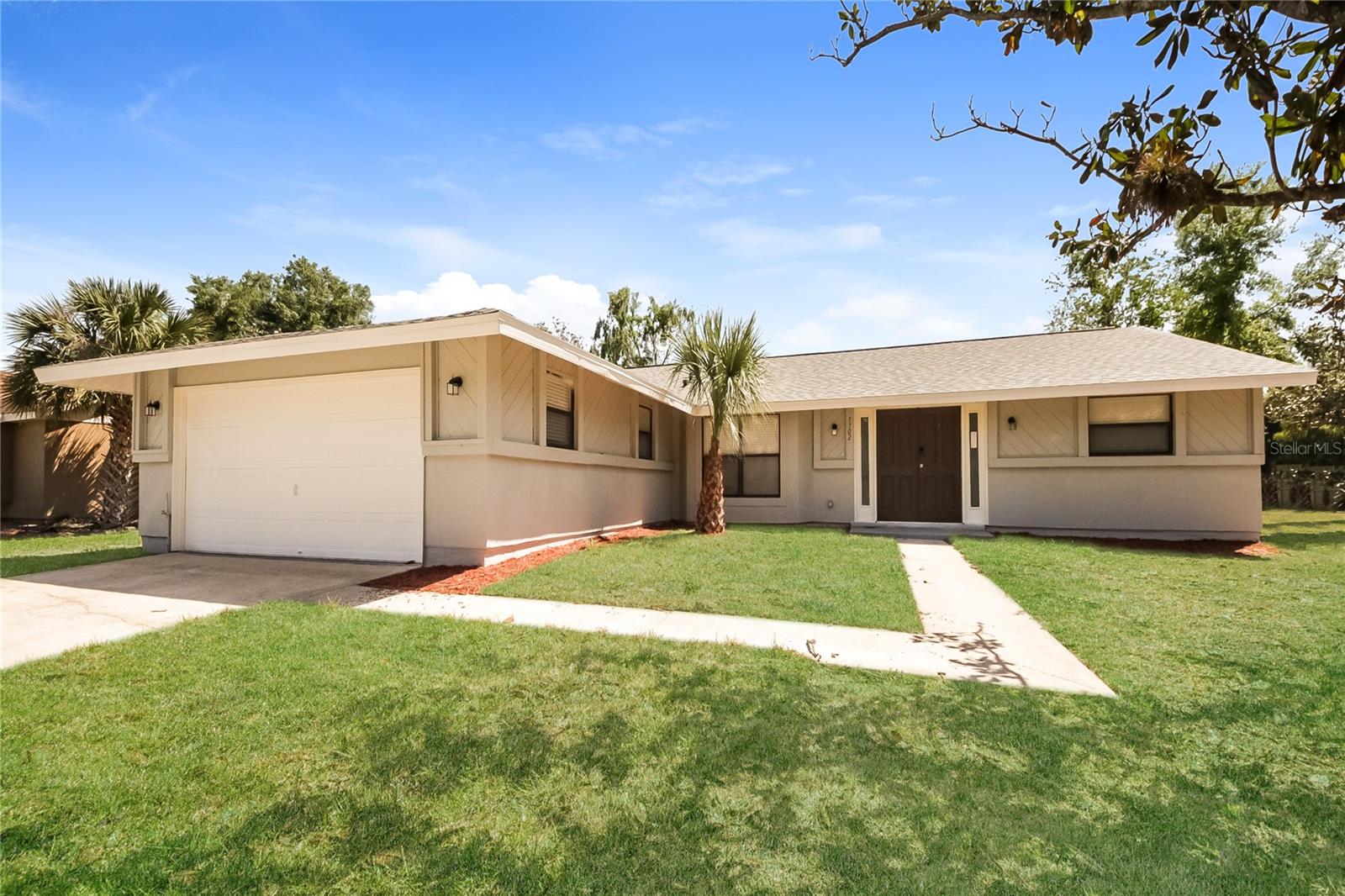 Image 3 of 16 For 7702 Murcott Circle