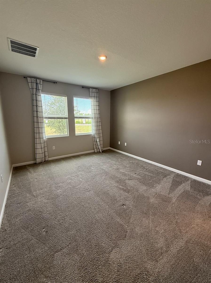 Image 6 of 26 For 7109 Dilly Lake Avenue