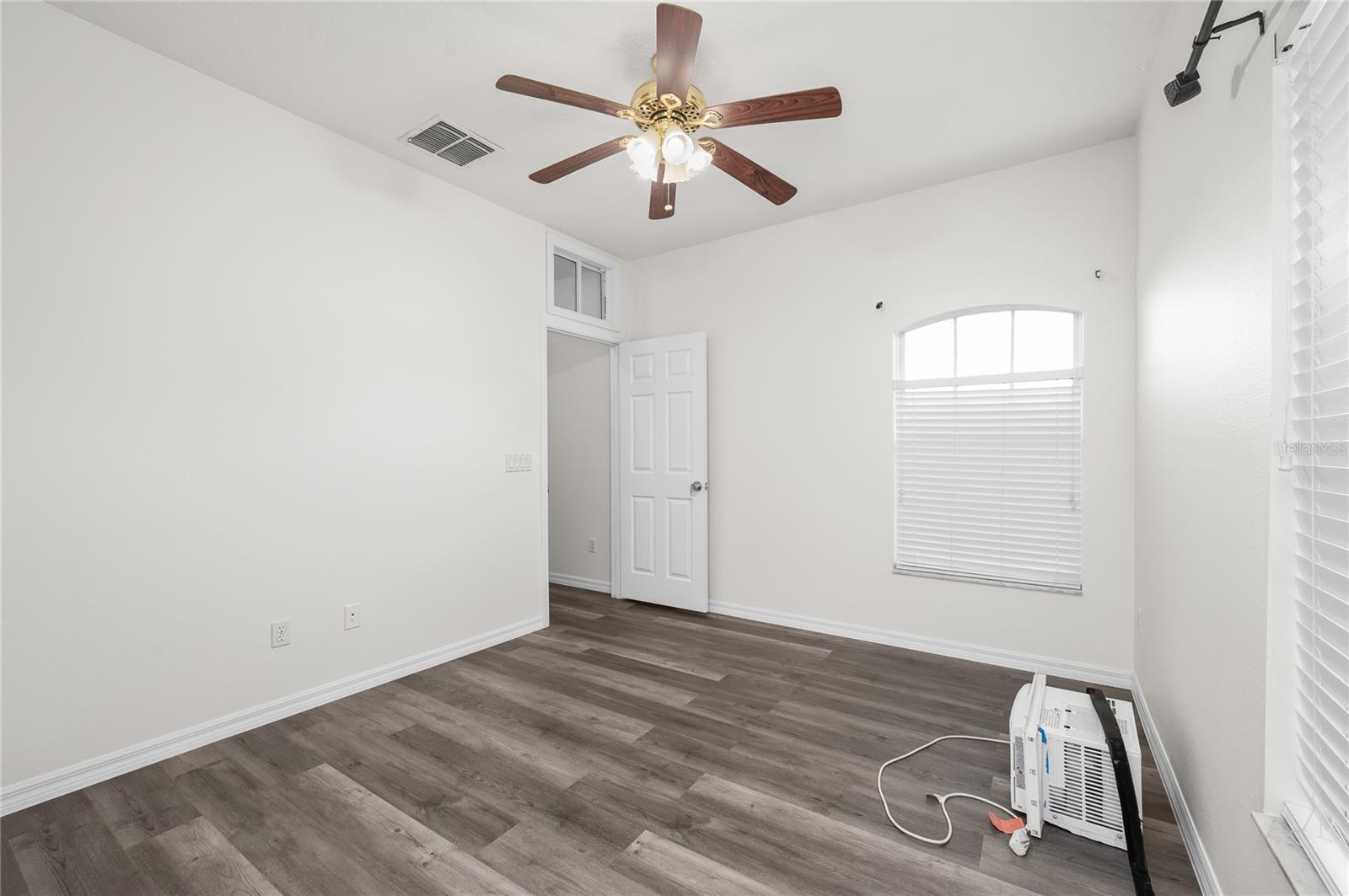 Image 17 of 38 For 2486 Cimmaron Ash Way