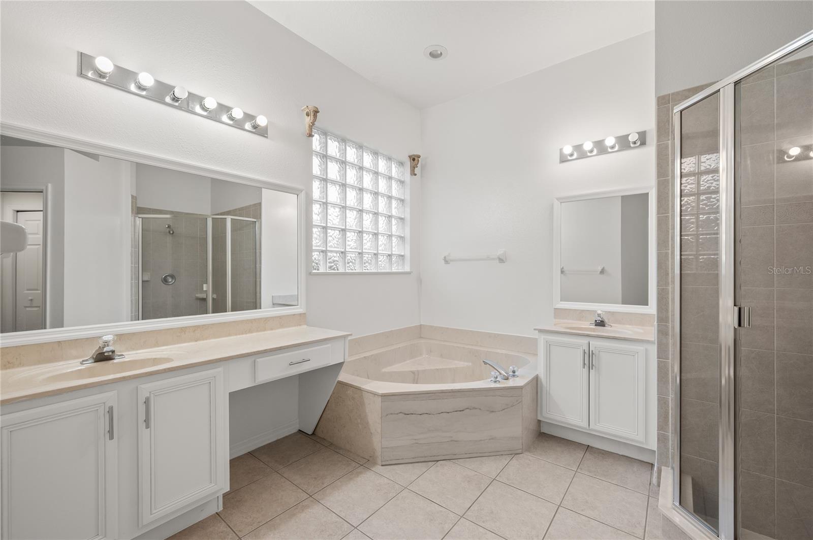 Image 29 of 38 For 2486 Cimmaron Ash Way