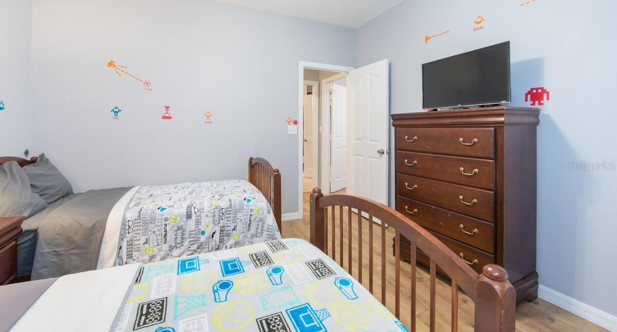 Image 10 of 23 For 8919 Legacy Court 302