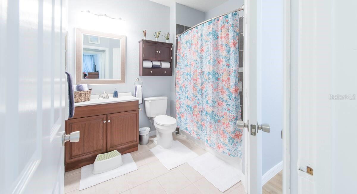 Image 11 of 23 For 8919 Legacy Court 302