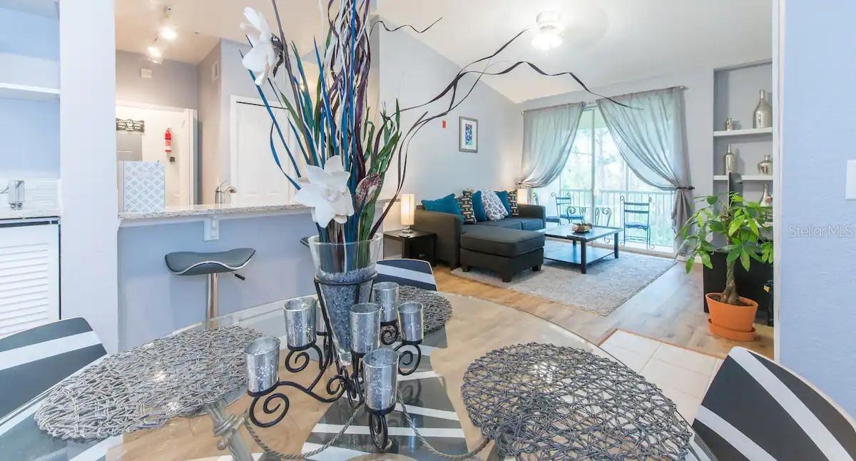 Image 3 of 23 For 8919 Legacy Court 302