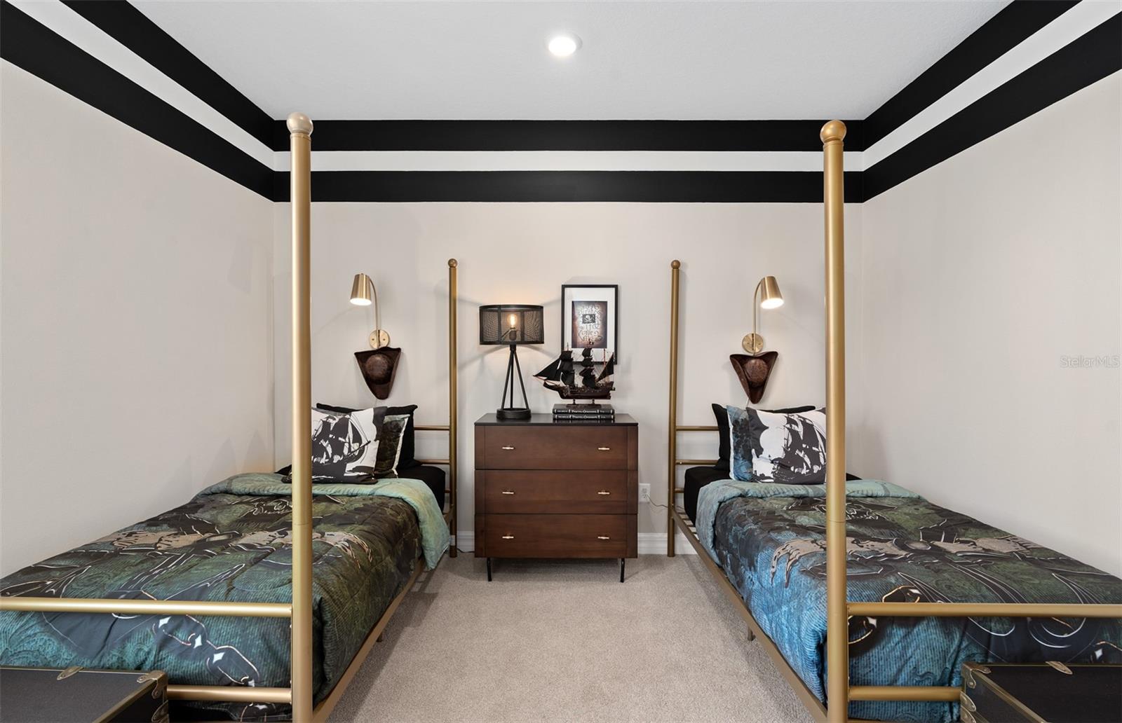 Image 31 of 39 For 7411 Sienna Wood Avenue