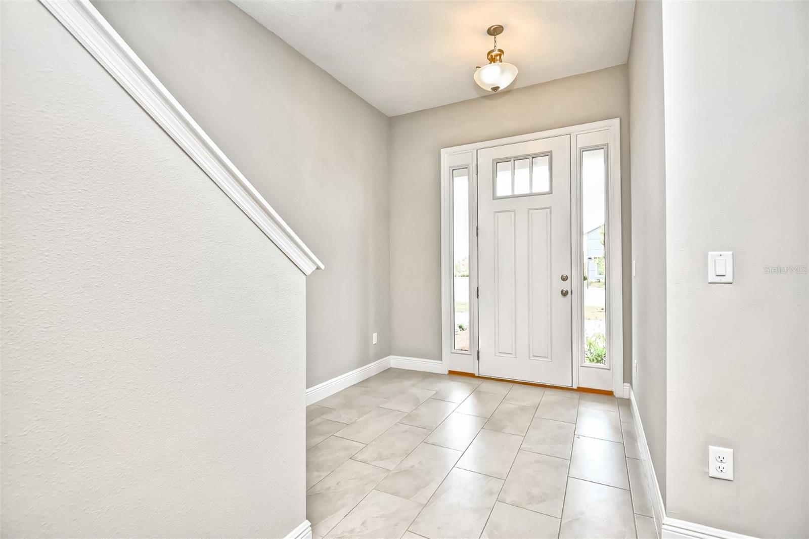 Image 13 of 34 For 2941 Voyager Avenue
